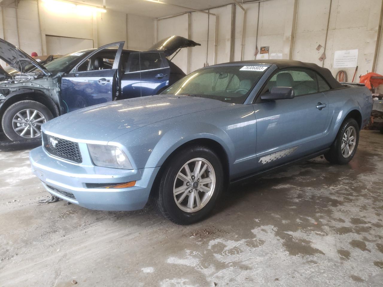 FORD MUSTANG 2006 1zvft84n065114241