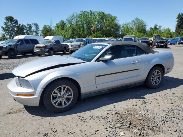 FORD MUSTANG 2005 1zvft84n755207451