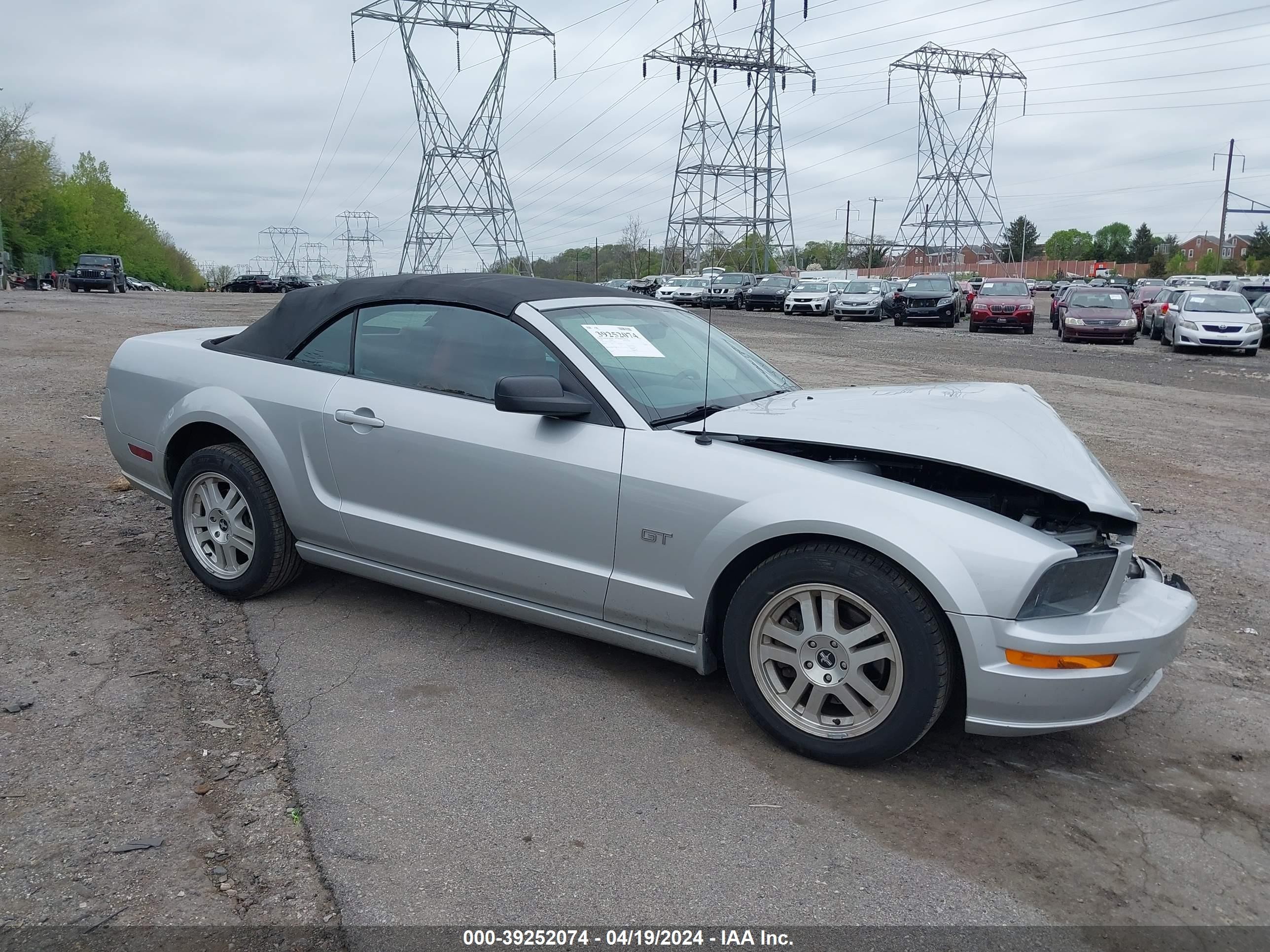 FORD MUSTANG 2007 1zvft85h075214379