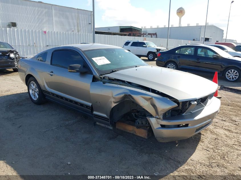 FORD MUSTANG 2009 1zvht80n295117323