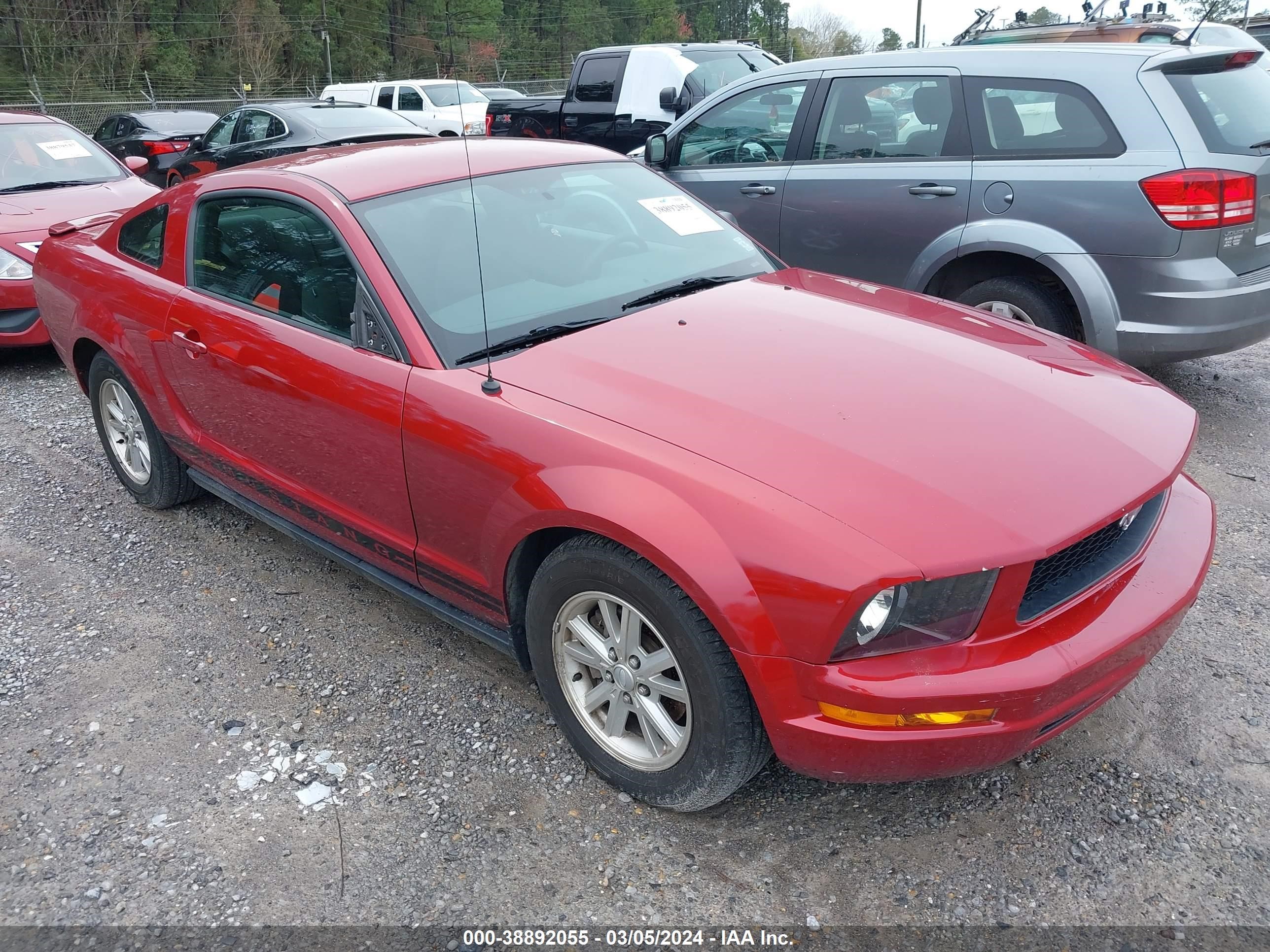 FORD MUSTANG 2008 1zvht80n385117605