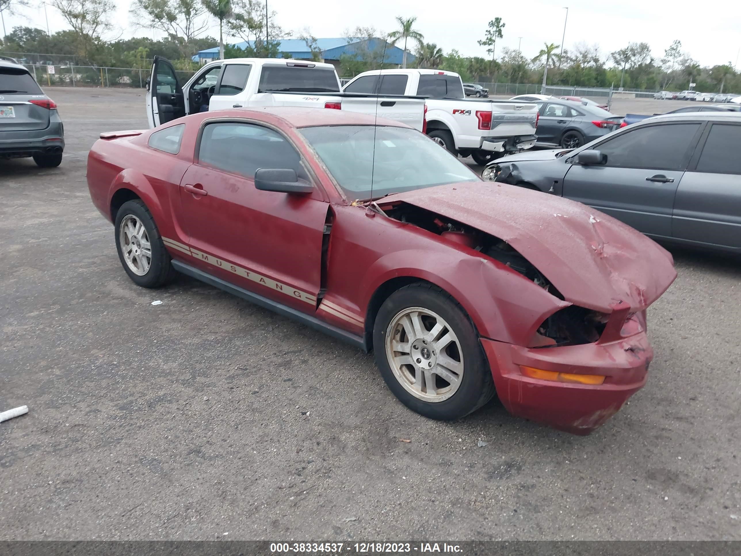 FORD MUSTANG 2007 1zvht80n475266622