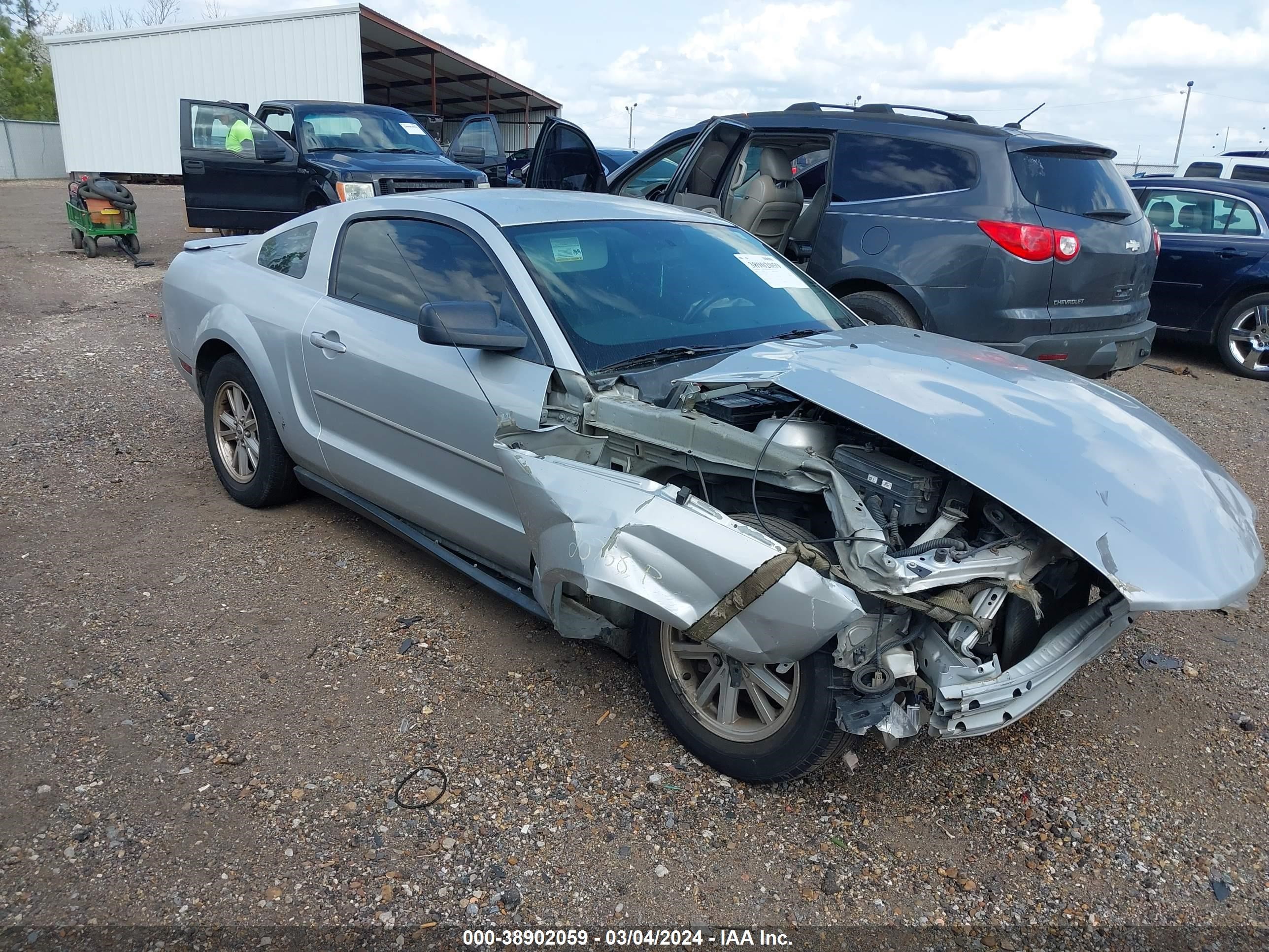 FORD MUSTANG 2008 1zvht80n485136096