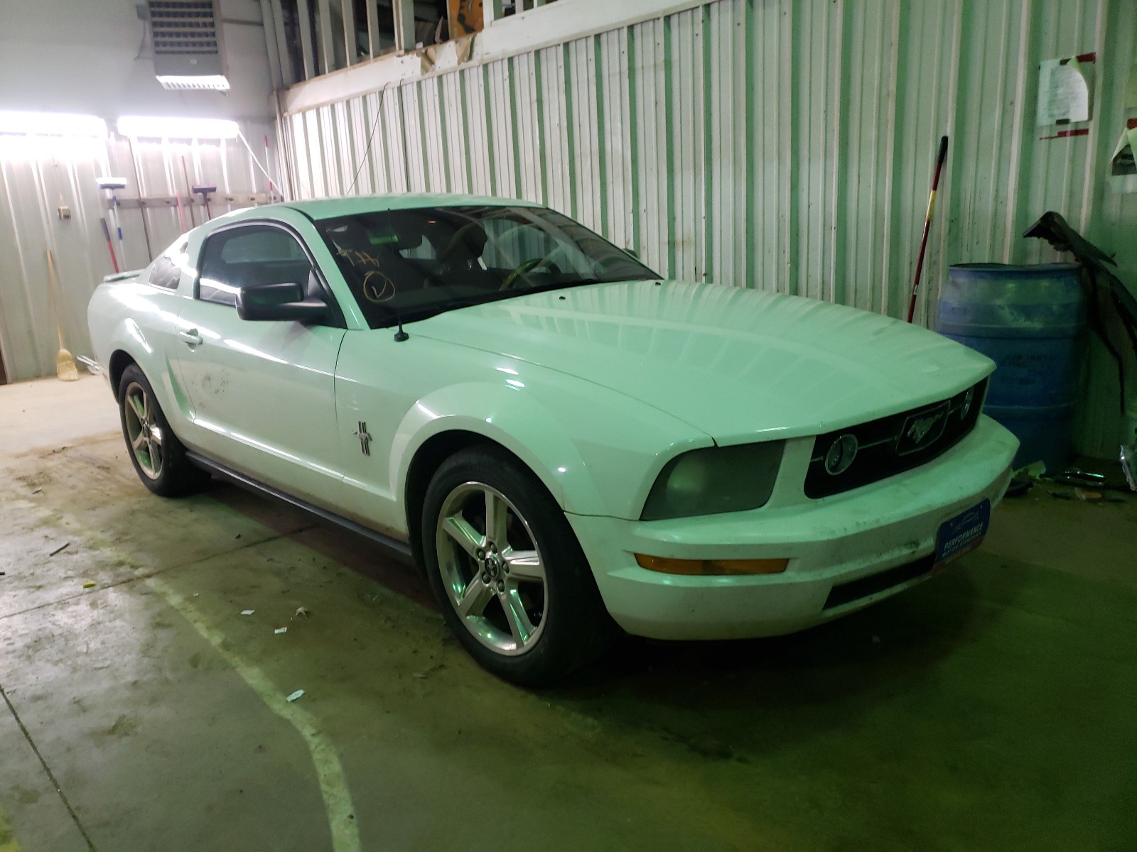 FORD MUSTANG 2008 1zvht80n485145526