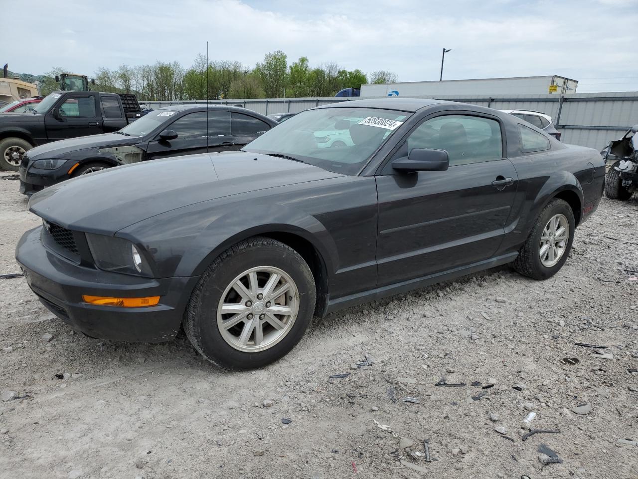 FORD MUSTANG 2008 1zvht80n685176888