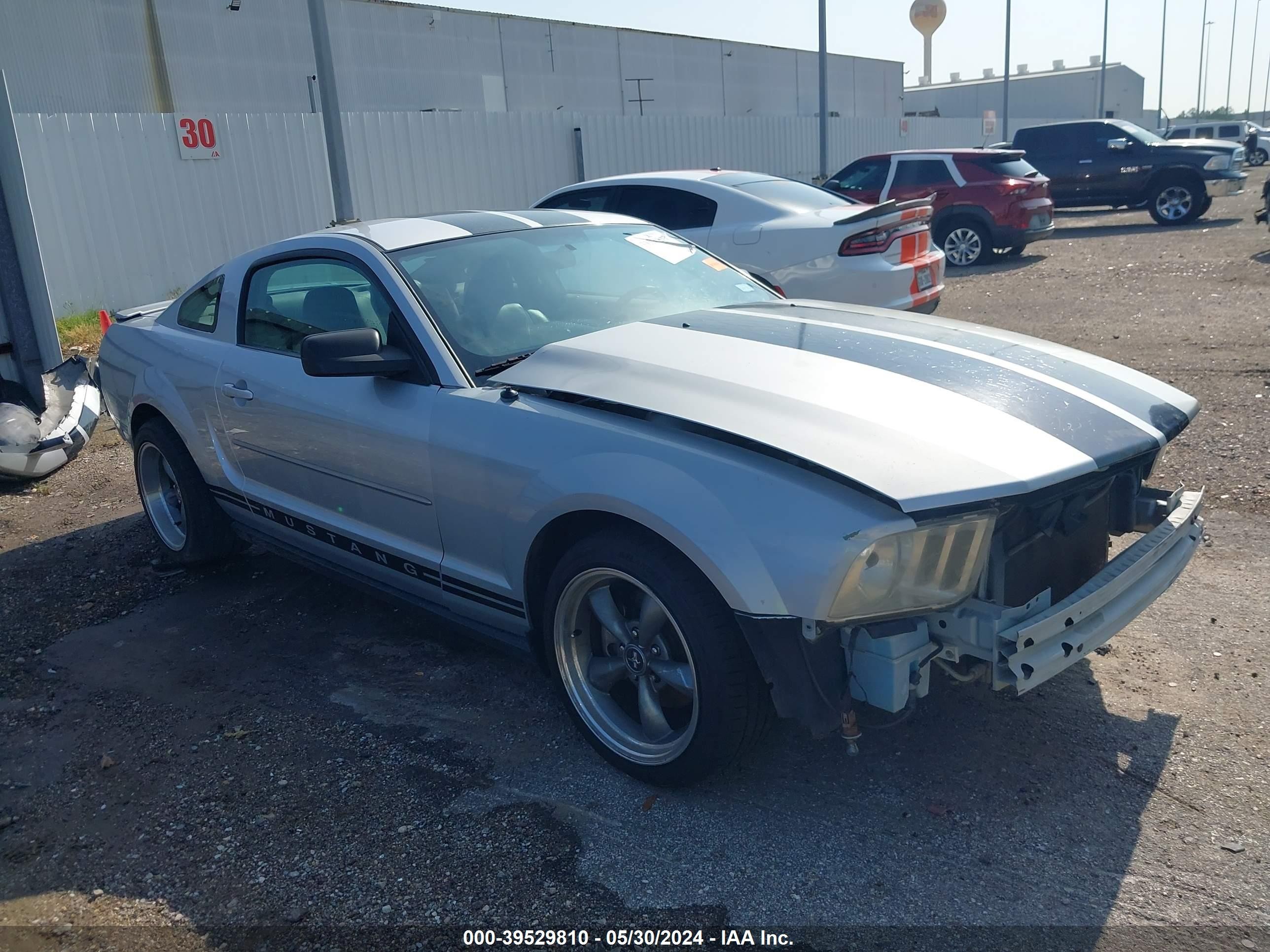 FORD MUSTANG 2008 1zvht80n685200767