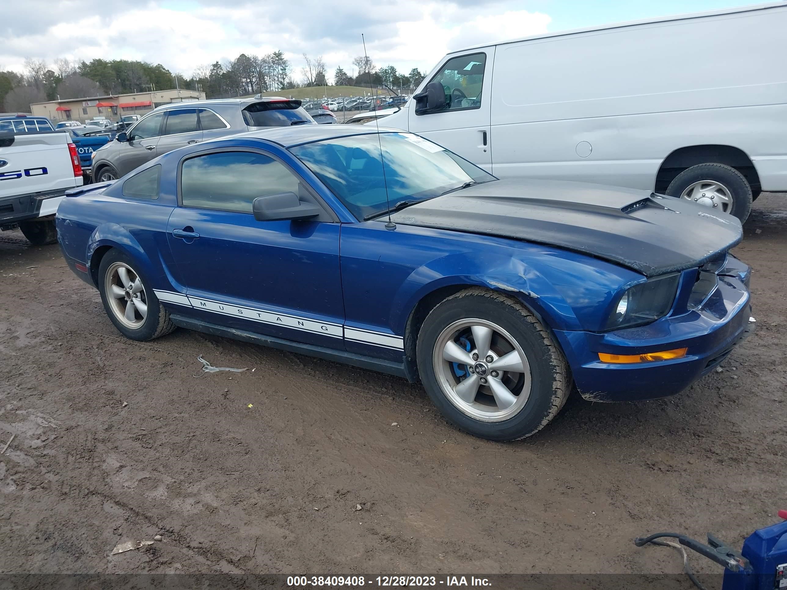 FORD MUSTANG 2008 1zvht80n985140225