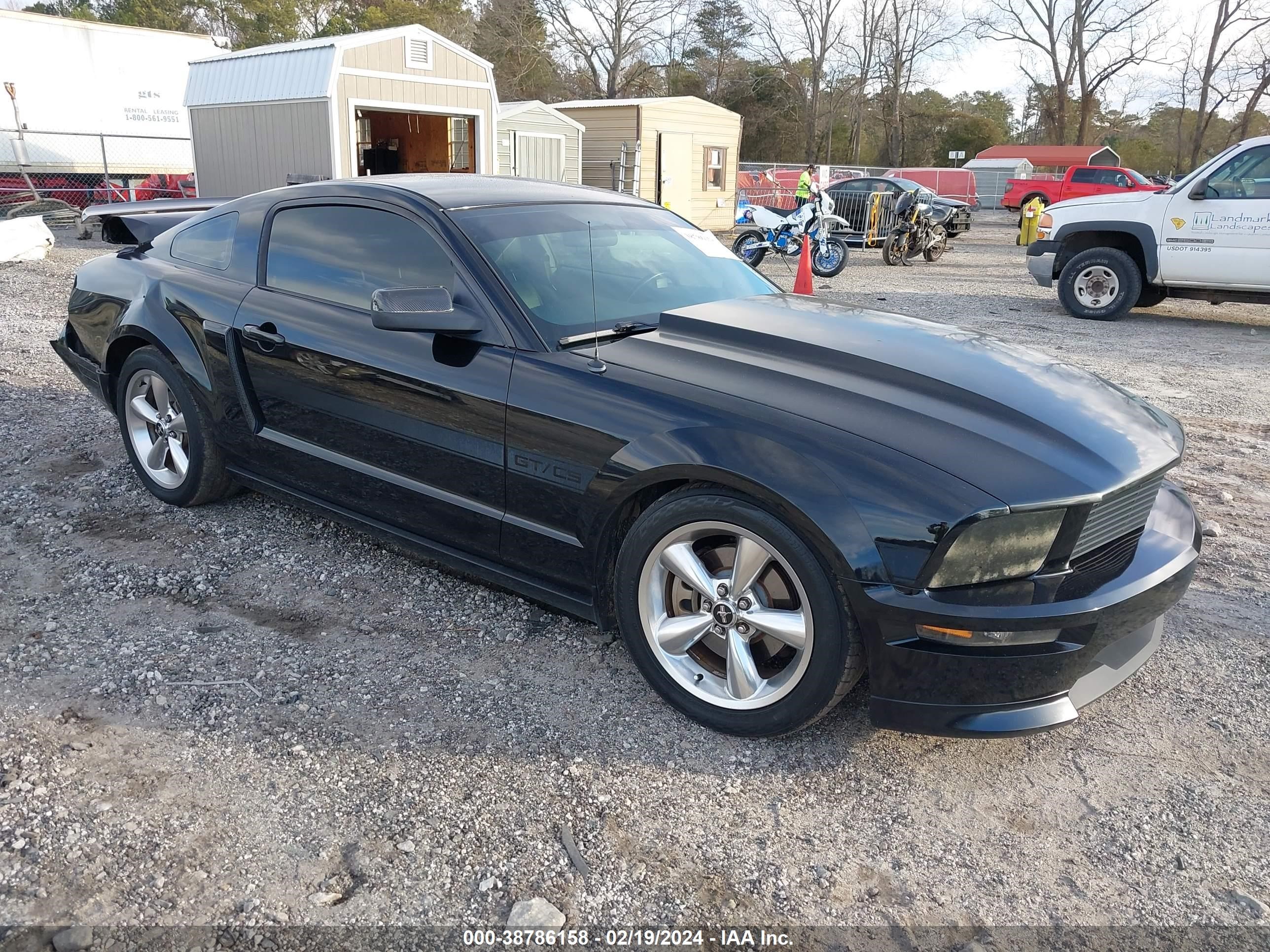 FORD MUSTANG 2008 1zvht82h185105914