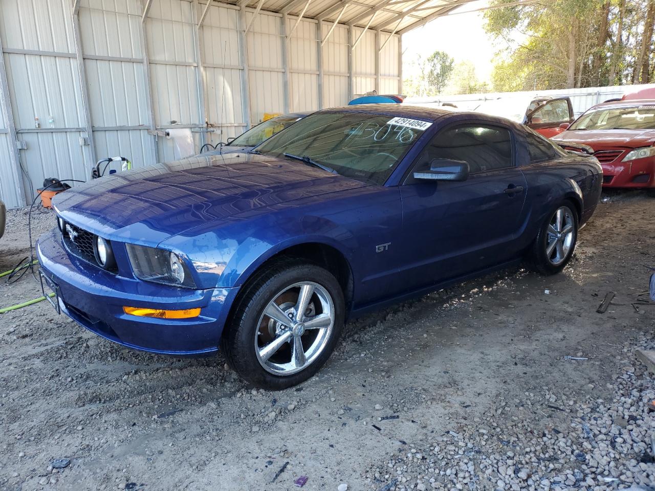 FORD MUSTANG 2008 1zvht82h185124625