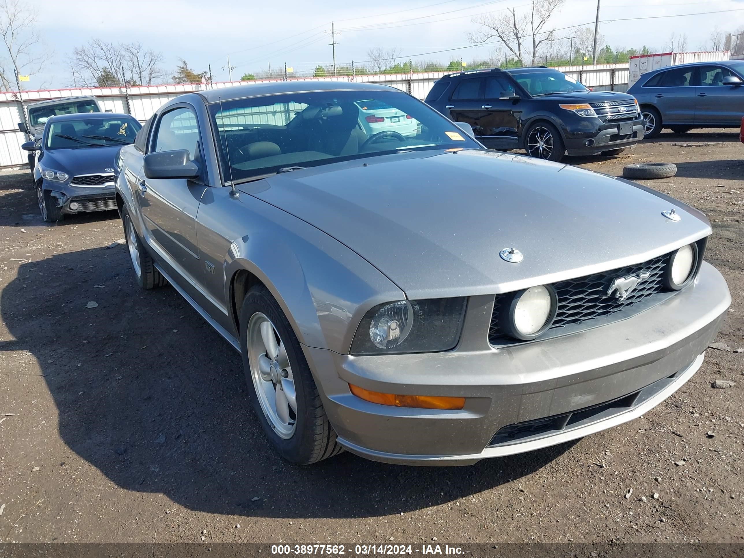 FORD MUSTANG 2008 1zvht82h385190562