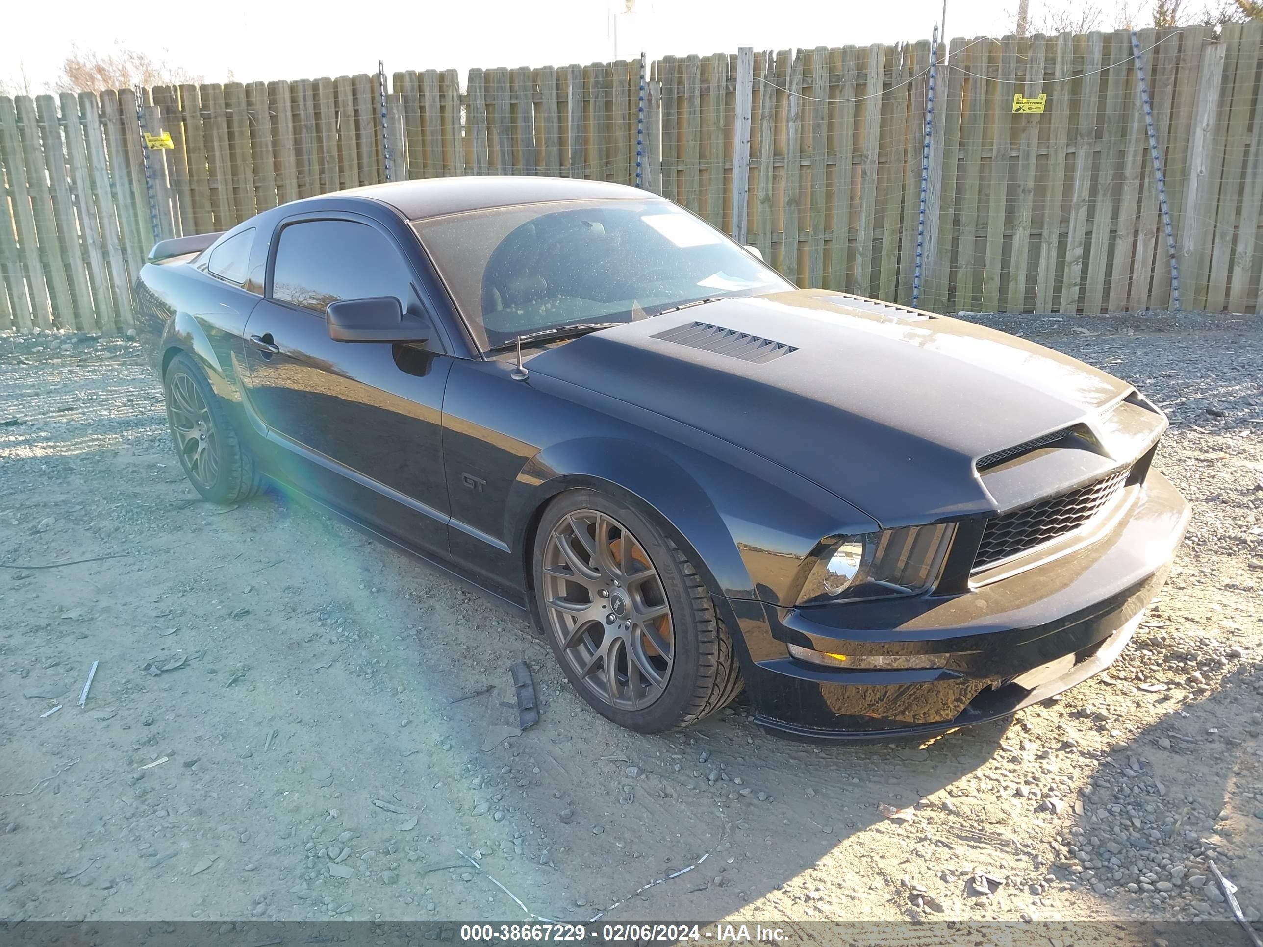 FORD MUSTANG 2008 1zvht82h885144676