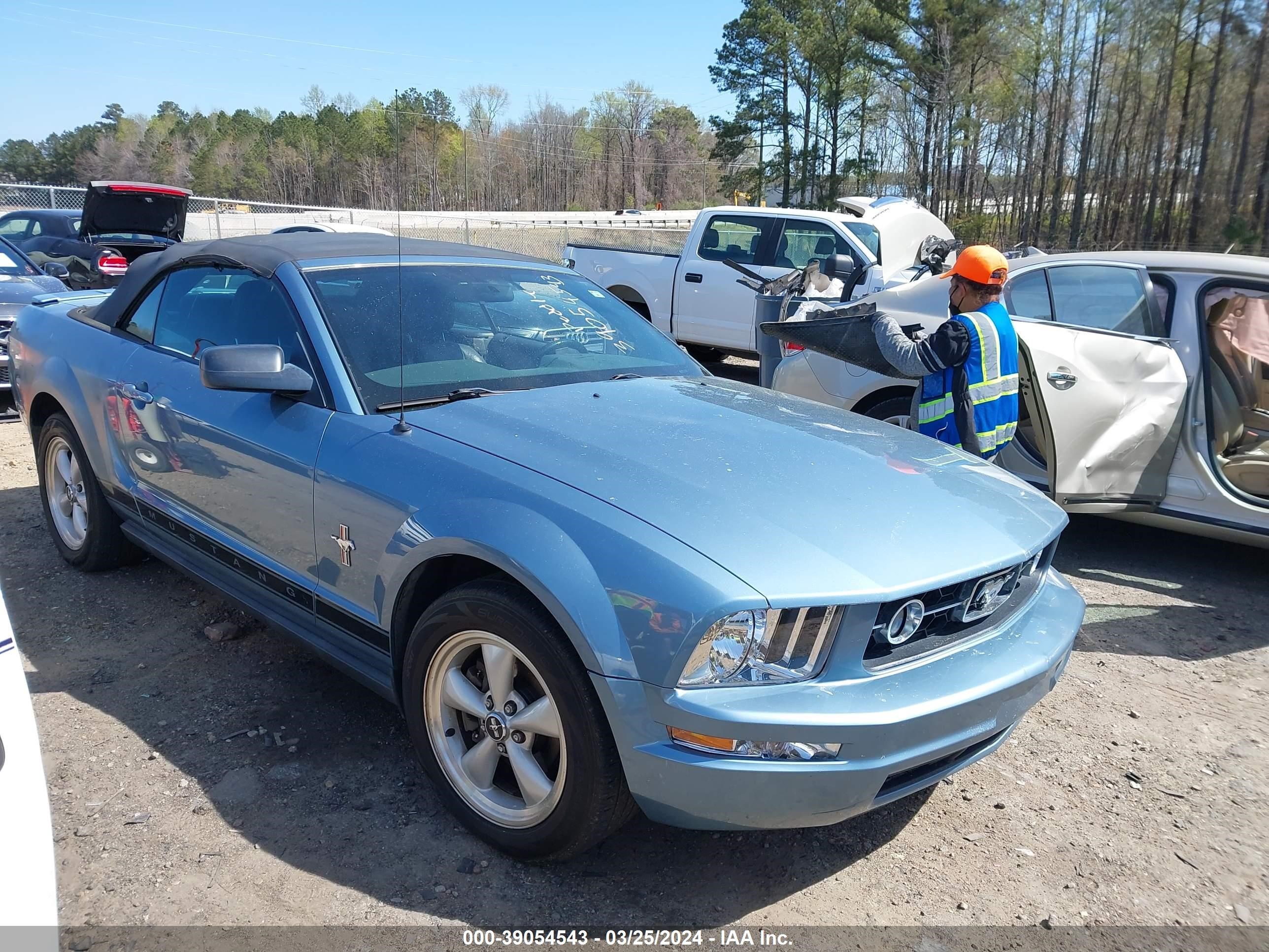 FORD MUSTANG 2007 1zvht84n375363255