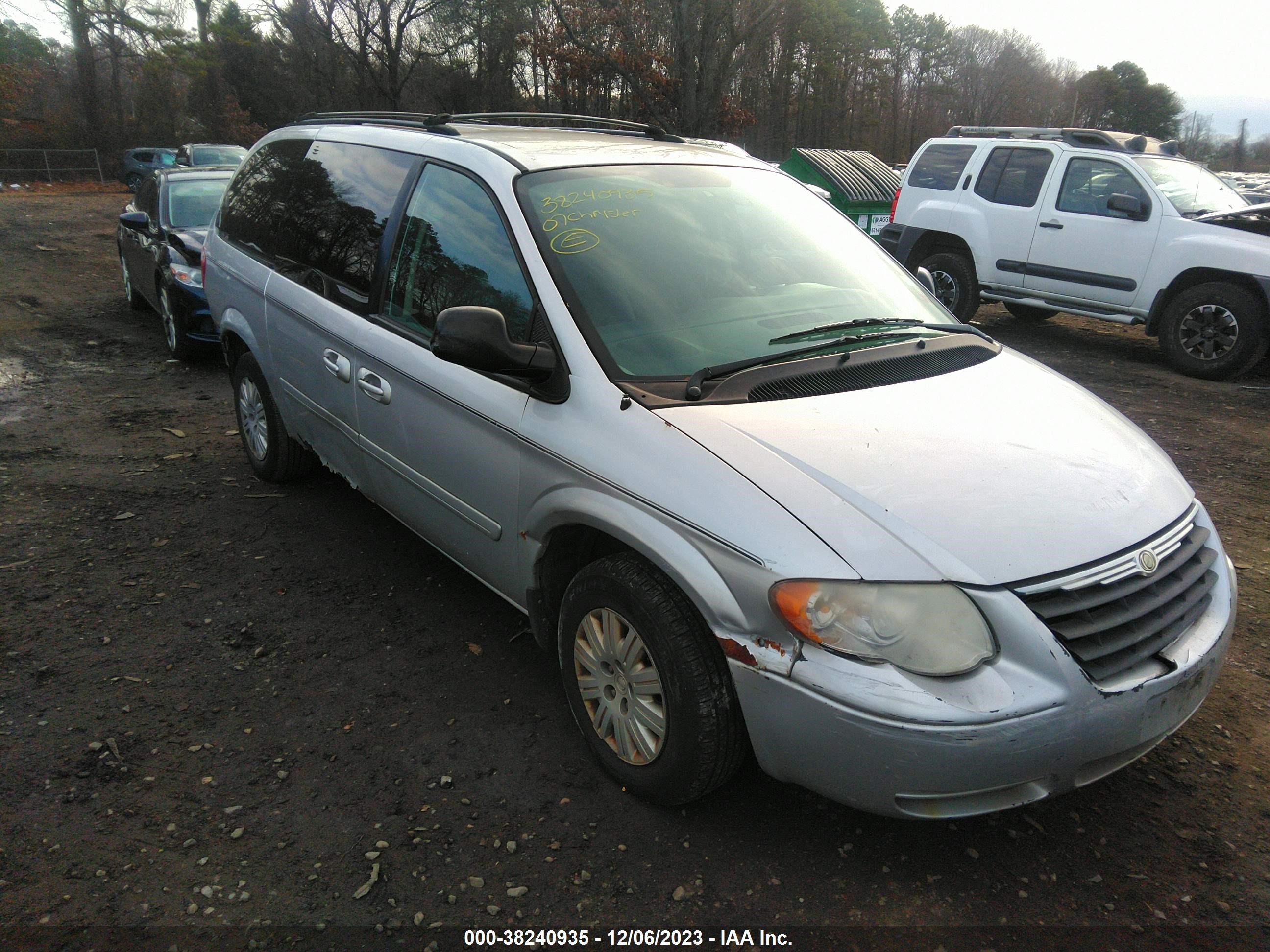 CHRYSLER TOWN & COUNTRY 2007 2a4gp44r97r353423