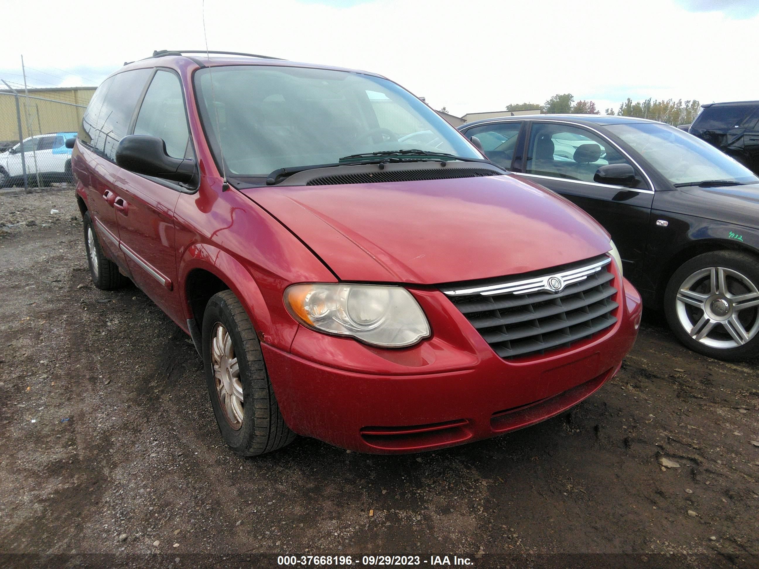 CHRYSLER TOWN & COUNTRY 2006 2a4gp54l06r921283