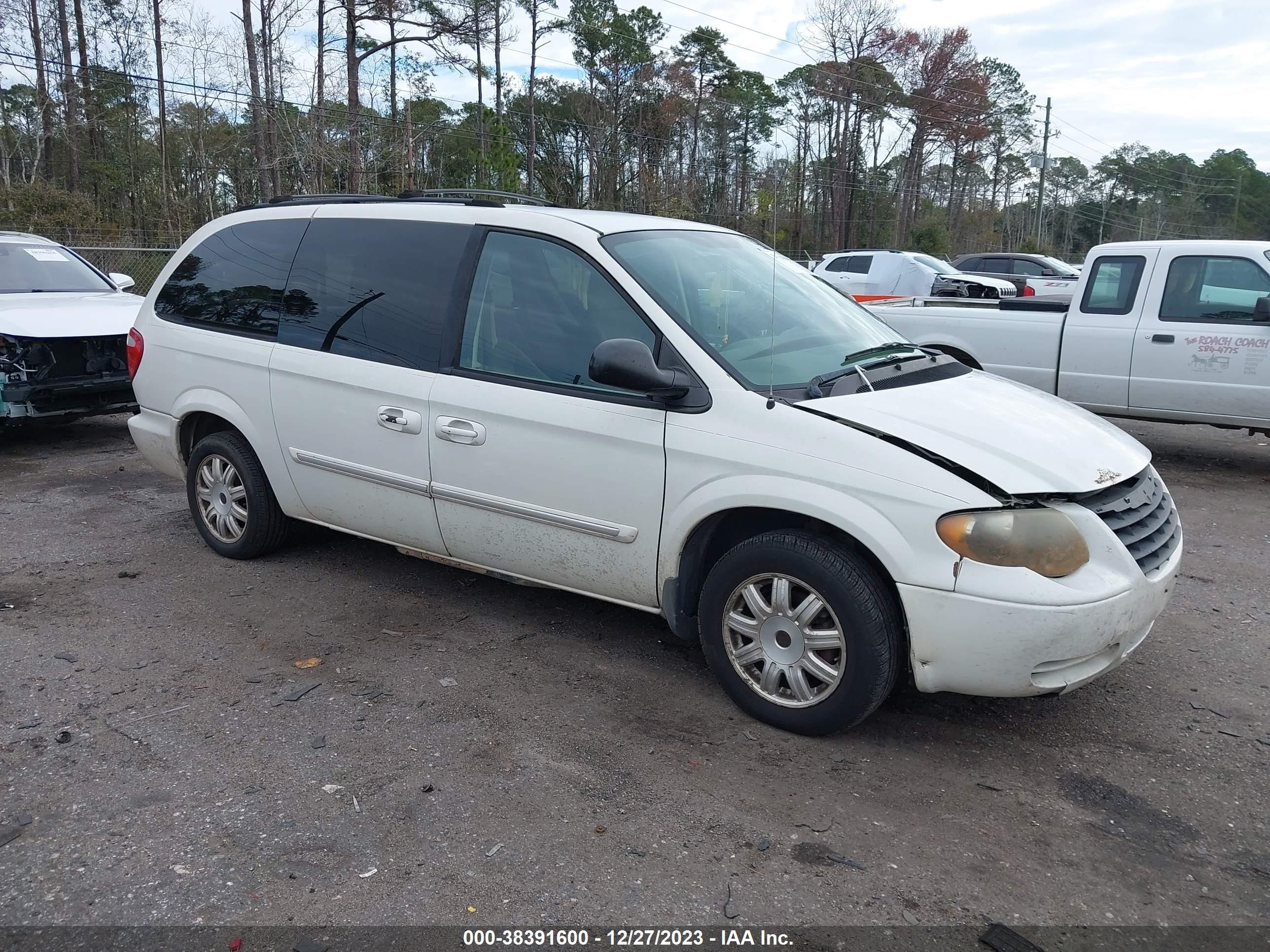 CHRYSLER TOWN & COUNTRY 2007 2a4gp54l07r284252