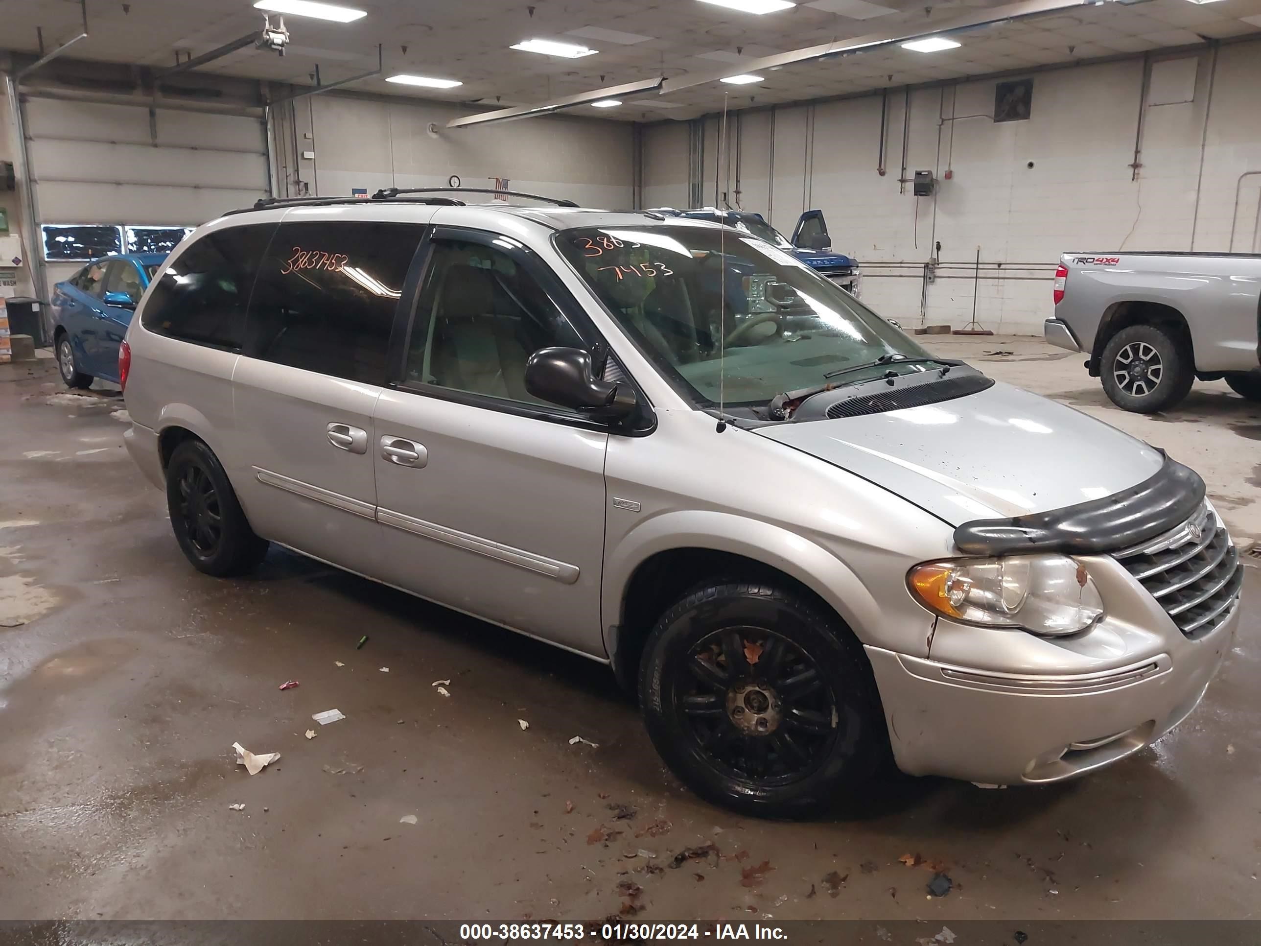 CHRYSLER TOWN & COUNTRY 2007 2a4gp54l27r229964