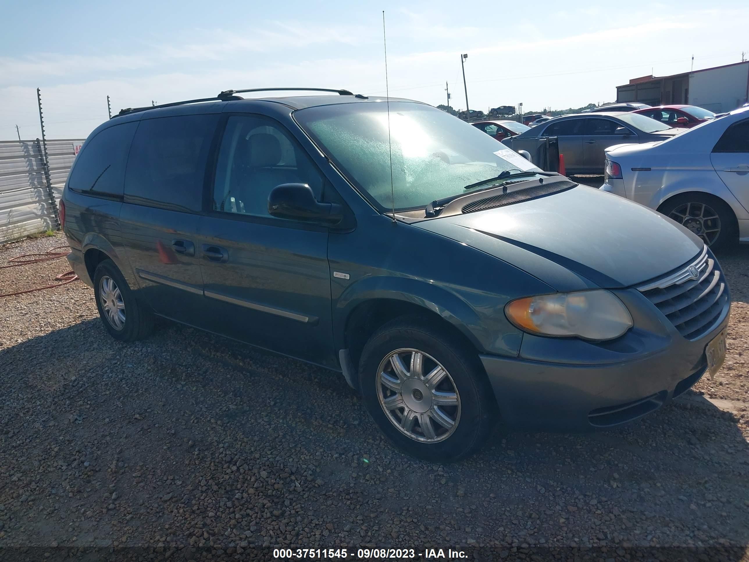 CHRYSLER TOWN & COUNTRY 2007 2a4gp54l47r151719