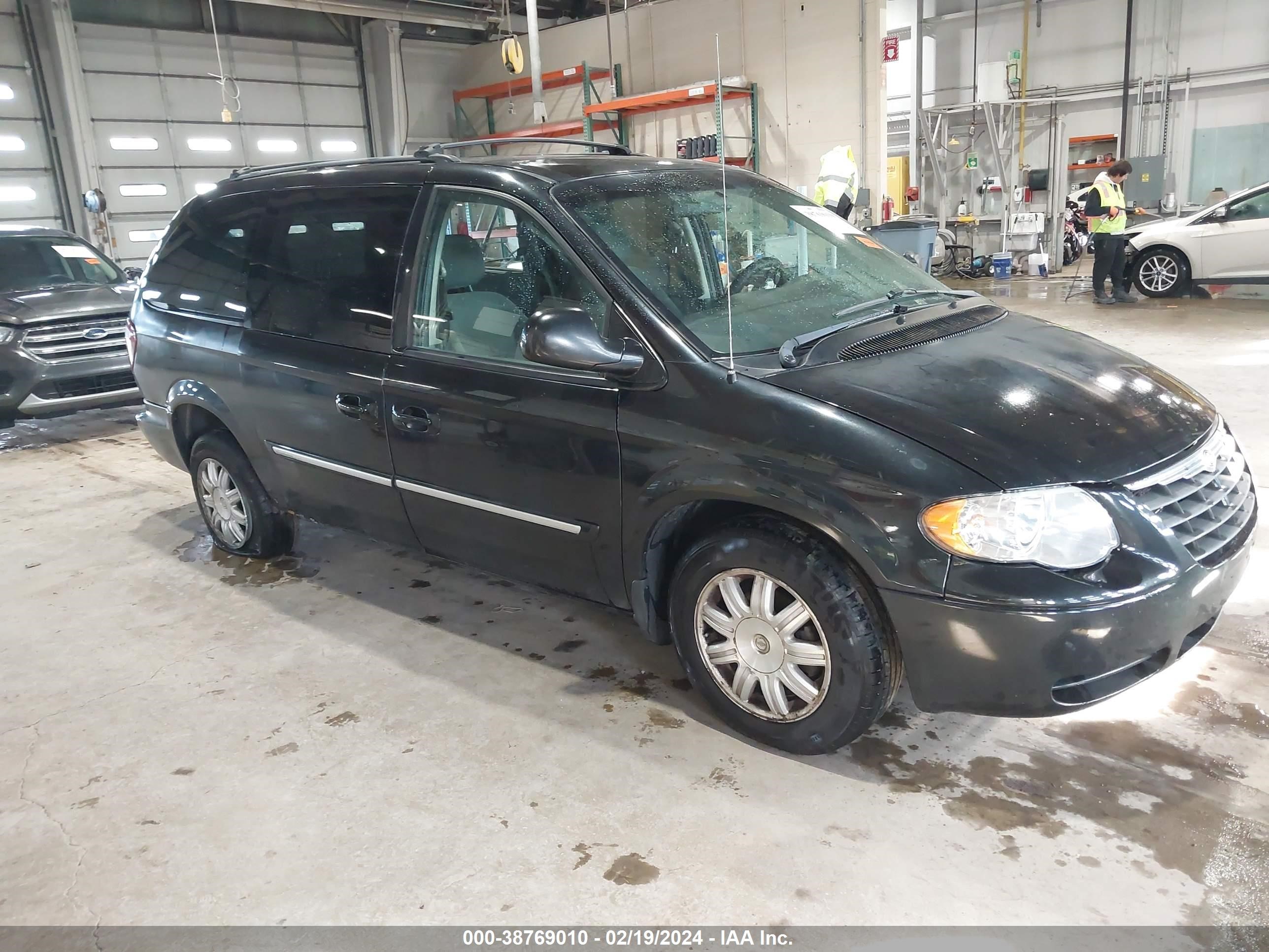 CHRYSLER TOWN & COUNTRY 2007 2a4gp54l47r259905