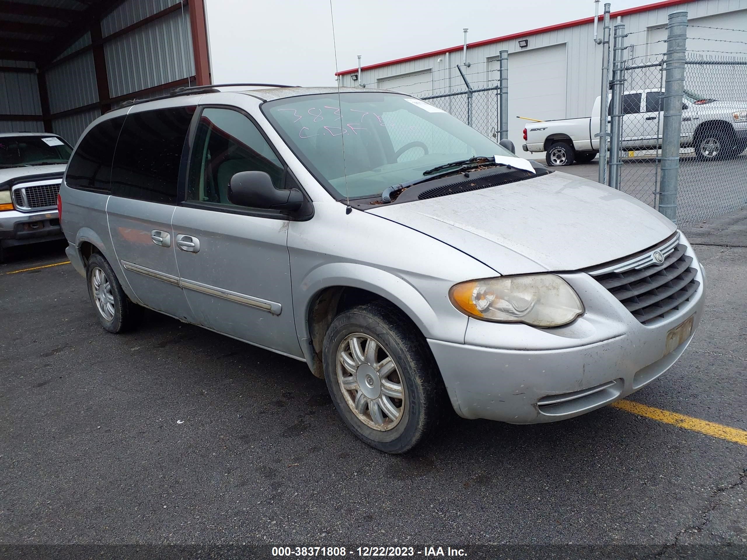 CHRYSLER TOWN & COUNTRY 2007 2a4gp54l67r293621