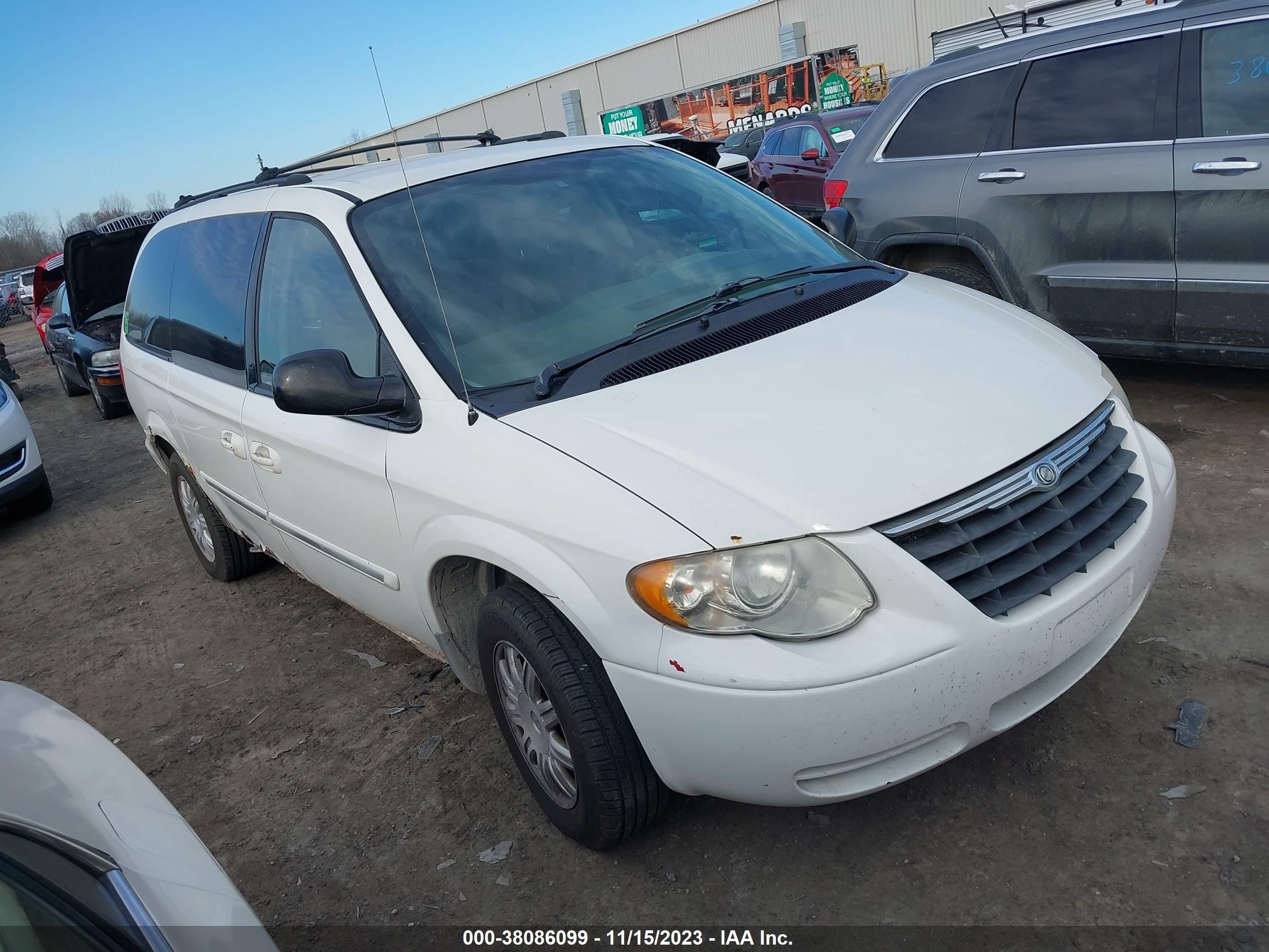 CHRYSLER TOWN & COUNTRY 2006 2a4gp54l76r648035