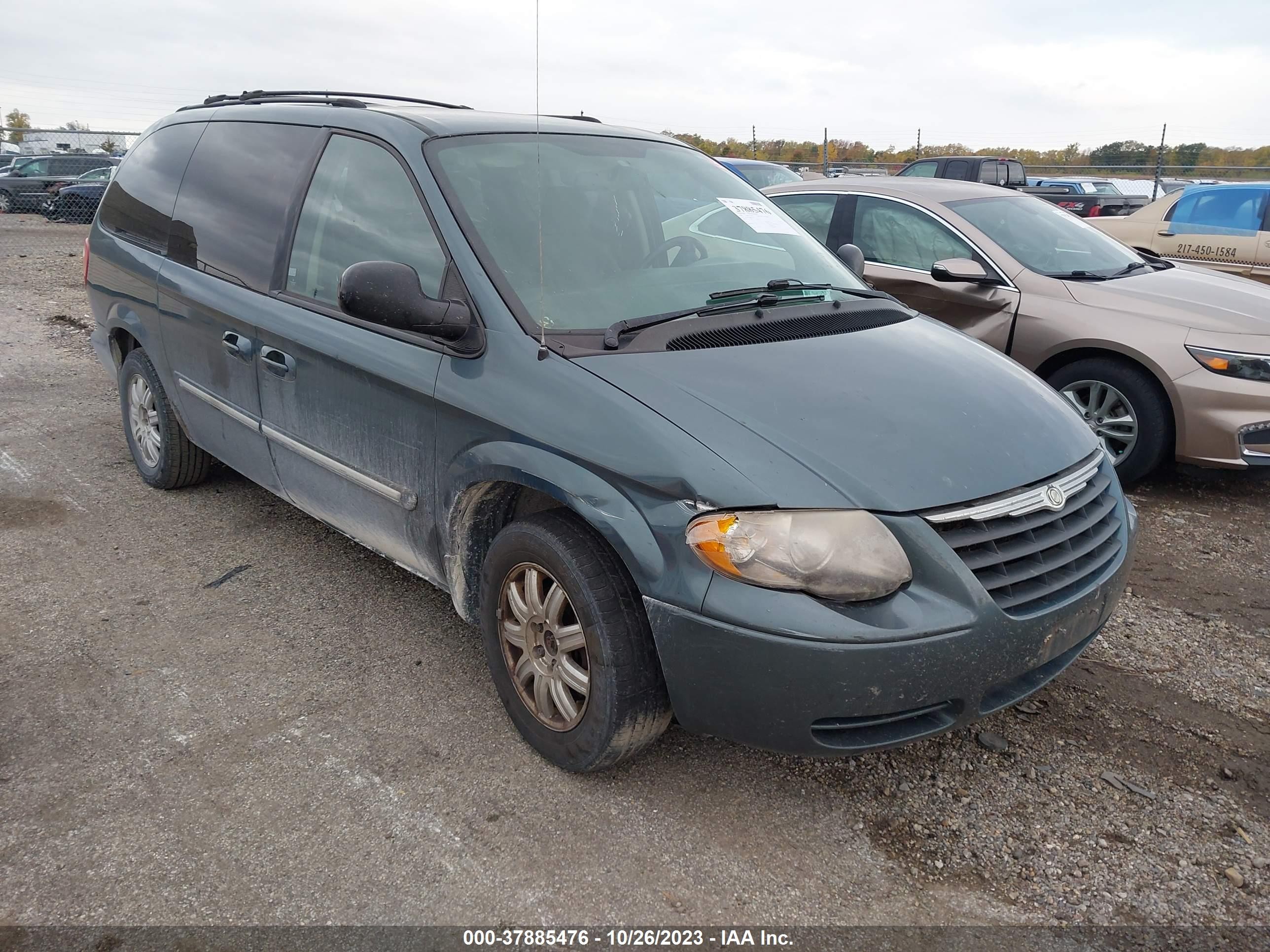 CHRYSLER TOWN & COUNTRY 2006 2a4gp54l96r851346