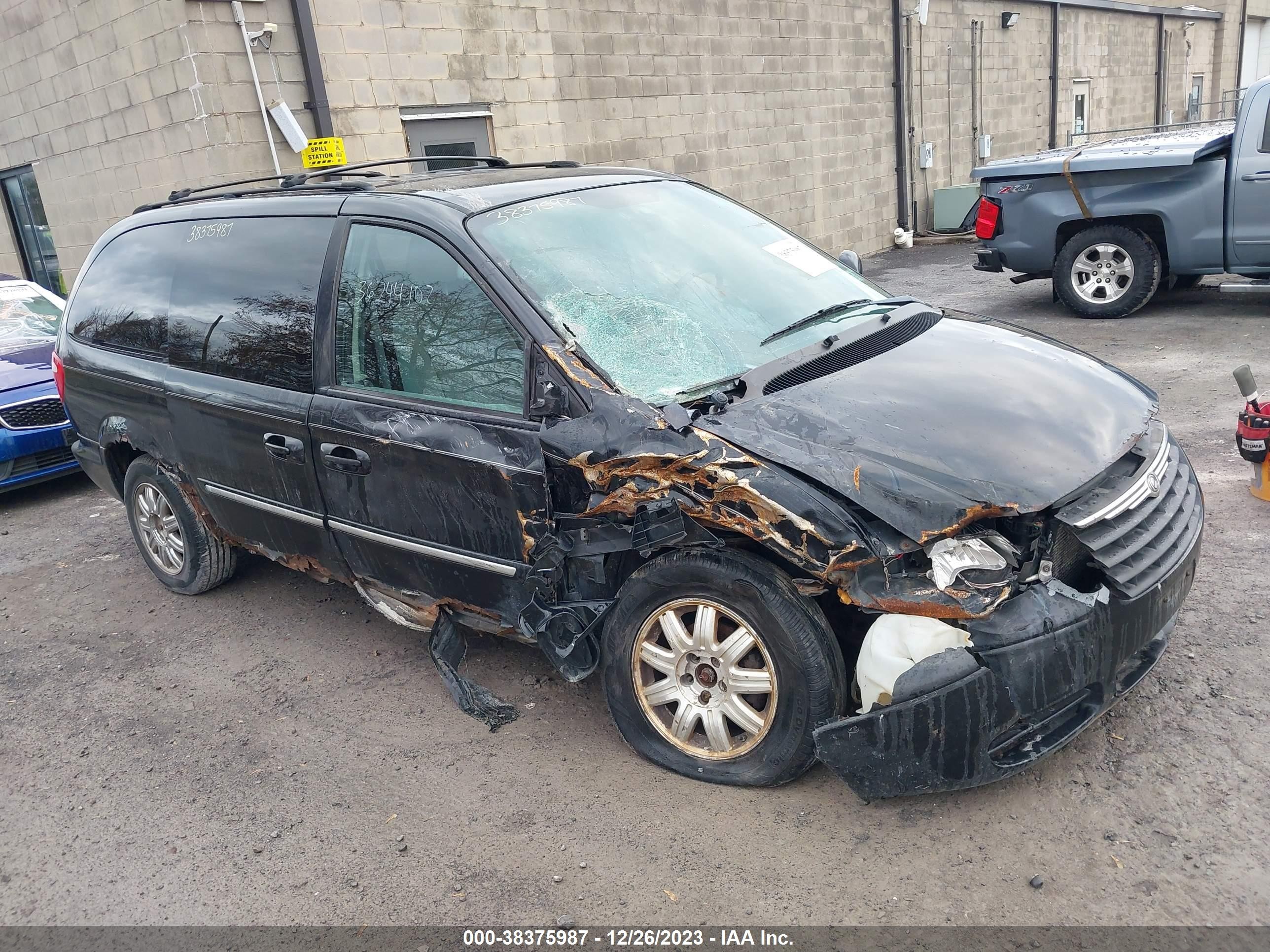 CHRYSLER TOWN & COUNTRY 2006 2a4gp54l96r921380