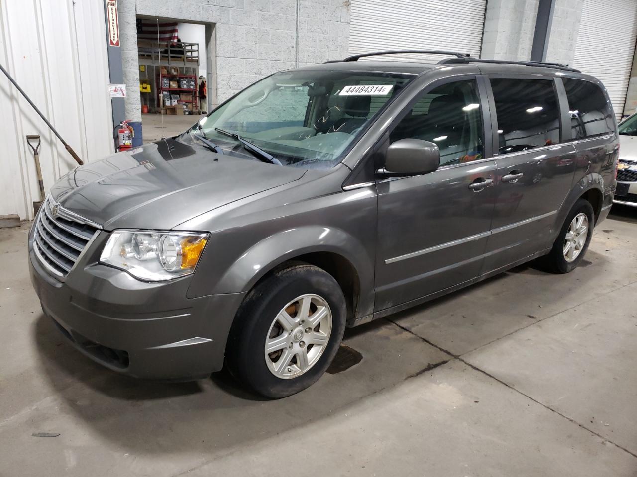 CHRYSLER TOWN & COUNTRY 2010 2a4rr5d14ar400447