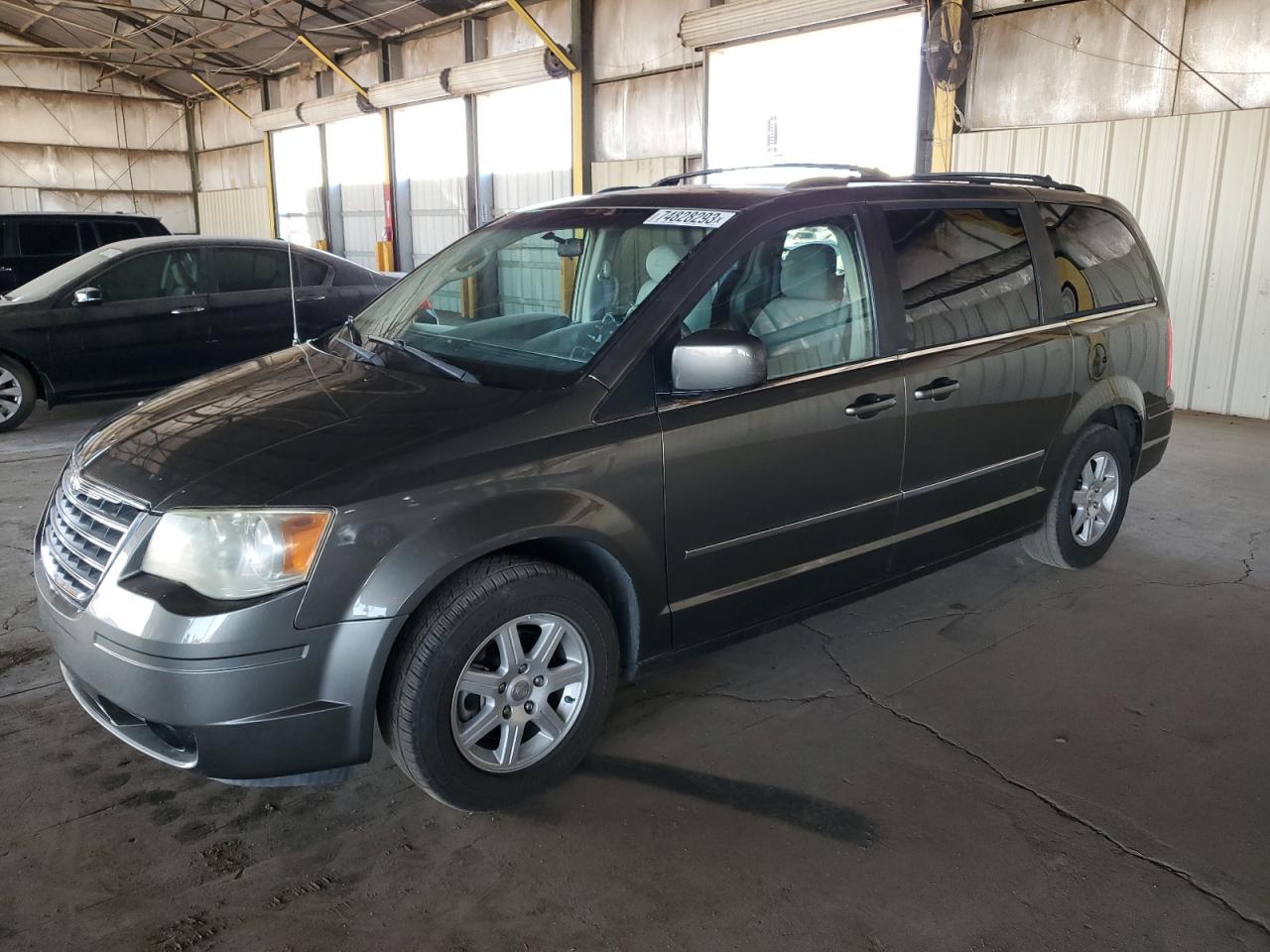 CHRYSLER TOWN & COUNTRY 2010 2a4rr5d15ar369676