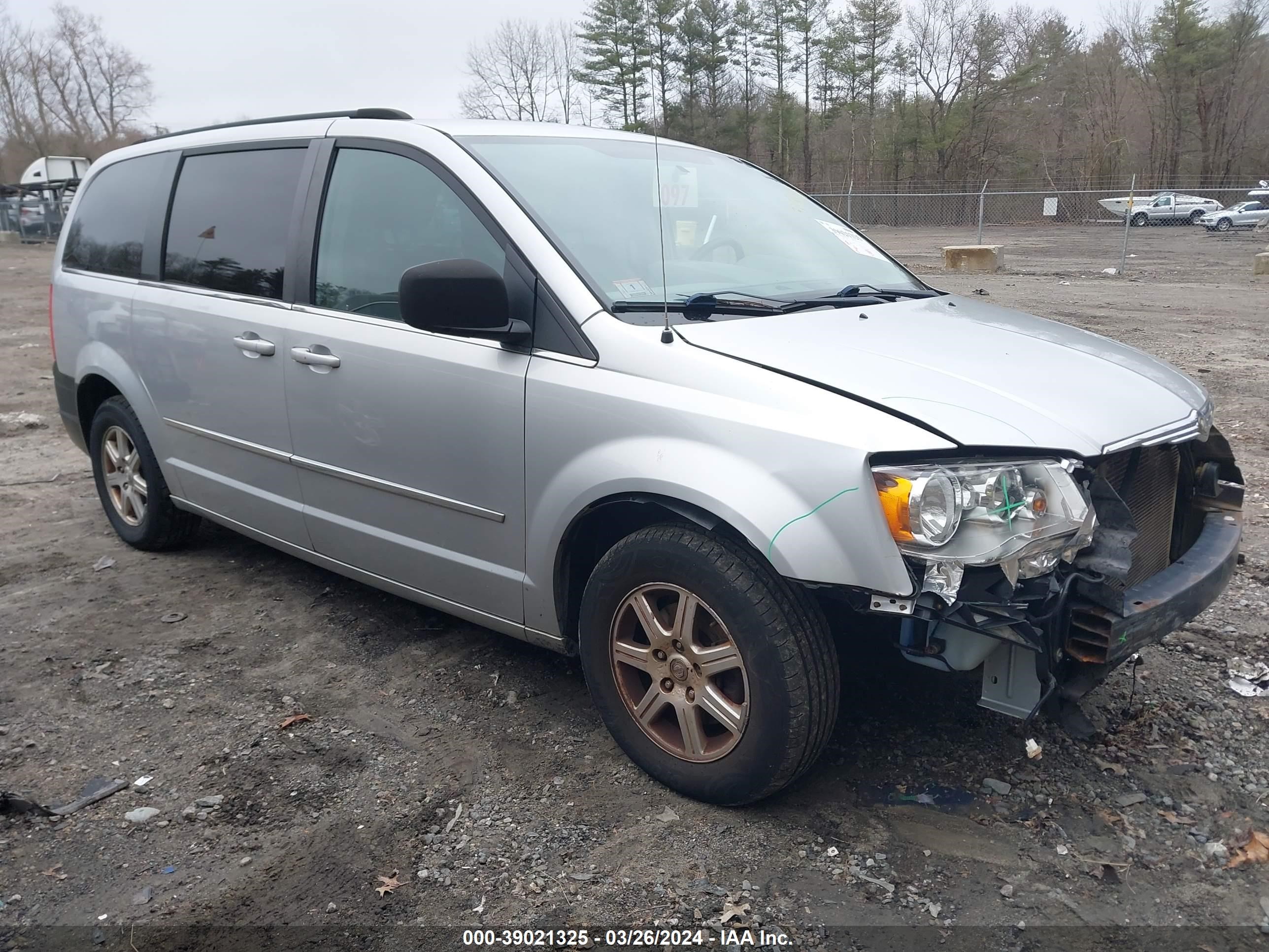 CHRYSLER TOWN & COUNTRY 2010 2a4rr5d16ar243505