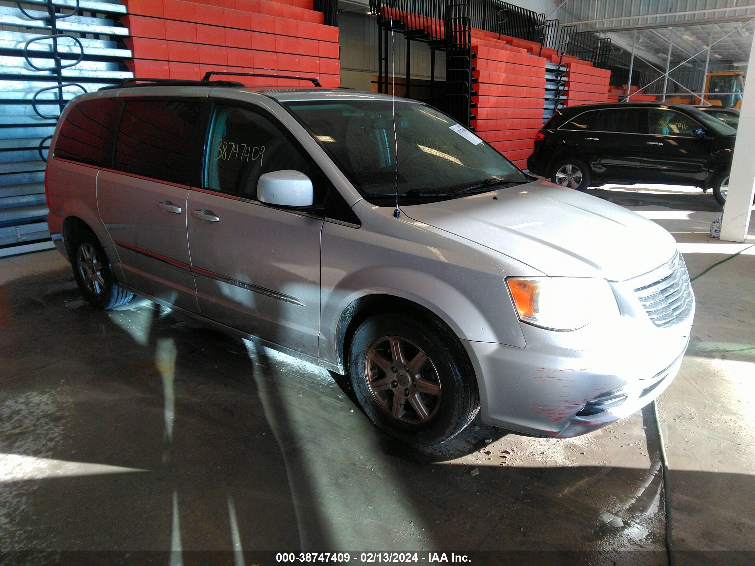 CHRYSLER TOWN & COUNTRY 2011 2a4rr5dg0br676887