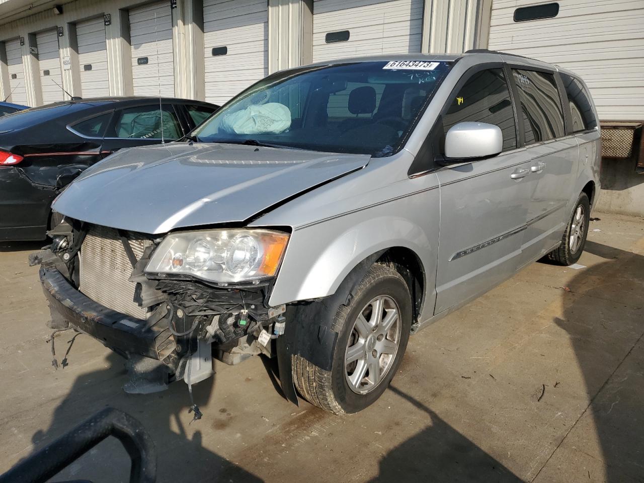 CHRYSLER TOWN & COUNTRY 2011 2a4rr5dg3br607840