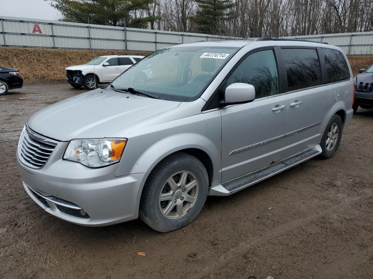 CHRYSLER TOWN & COUNTRY 2011 2a4rr5dg7br611499