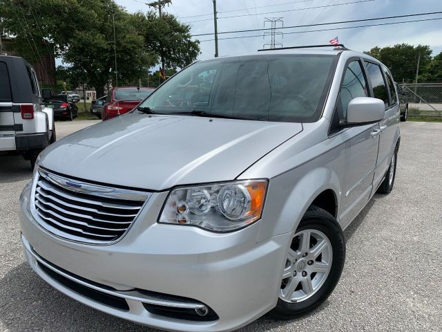 CHRYSLER TOWN & COUNTRY 2011 2a4rr5dg8br783928