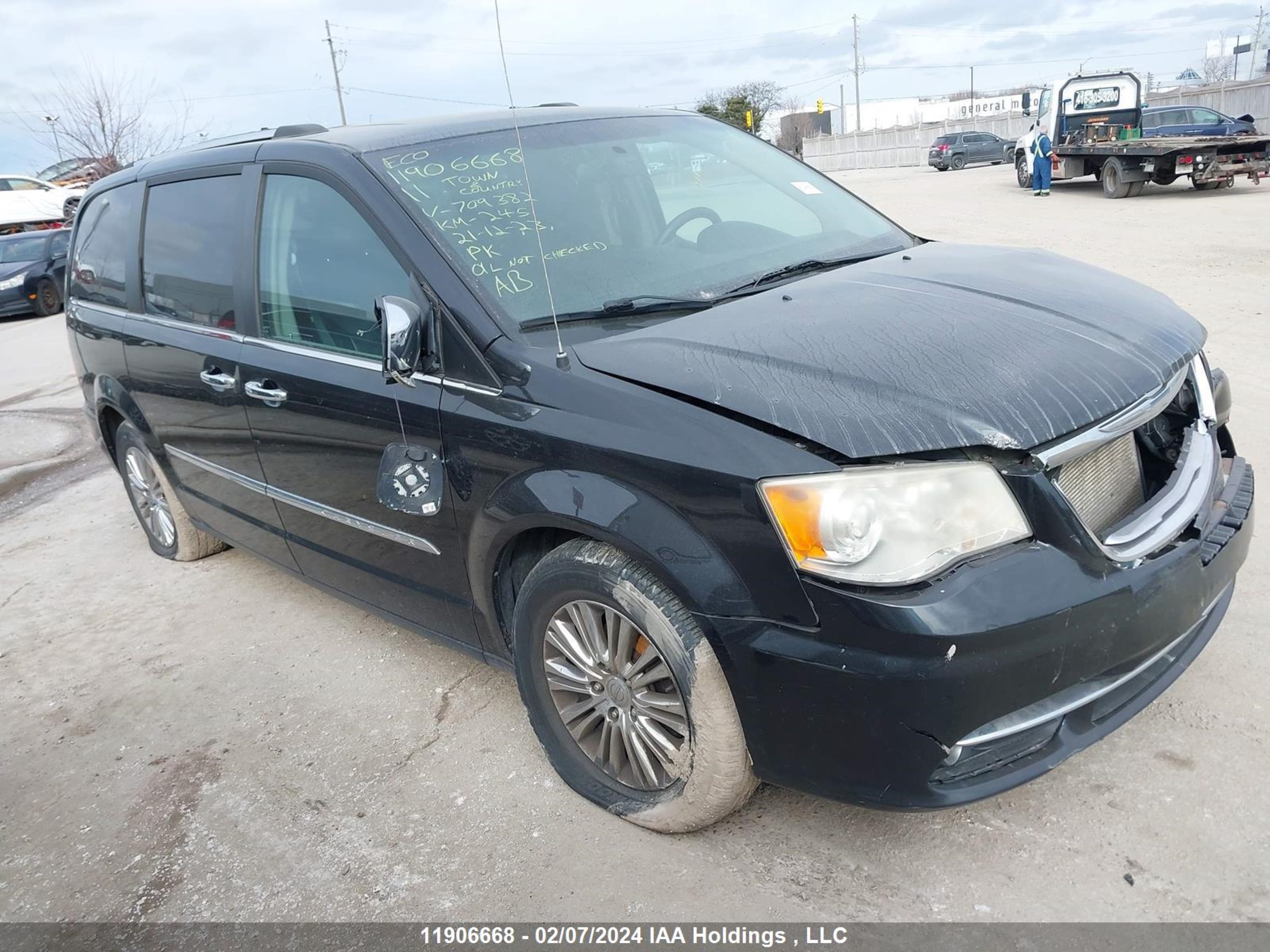 CHRYSLER TOWN & COUNTRY 2011 2a4rr6dg8br709382