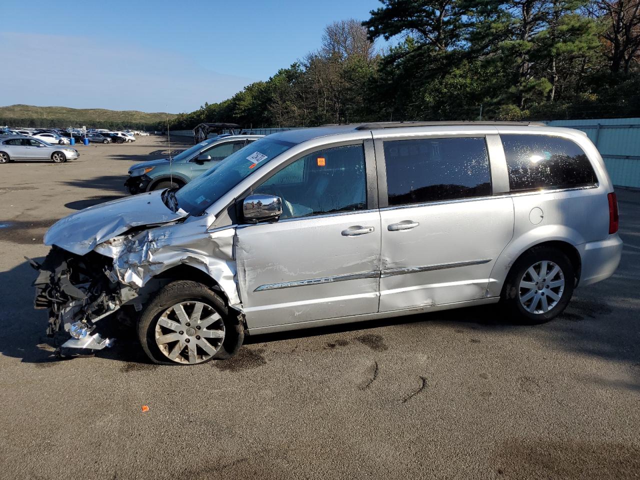 CHRYSLER TOWN & COUNTRY 2011 2a4rr8dg1br745071