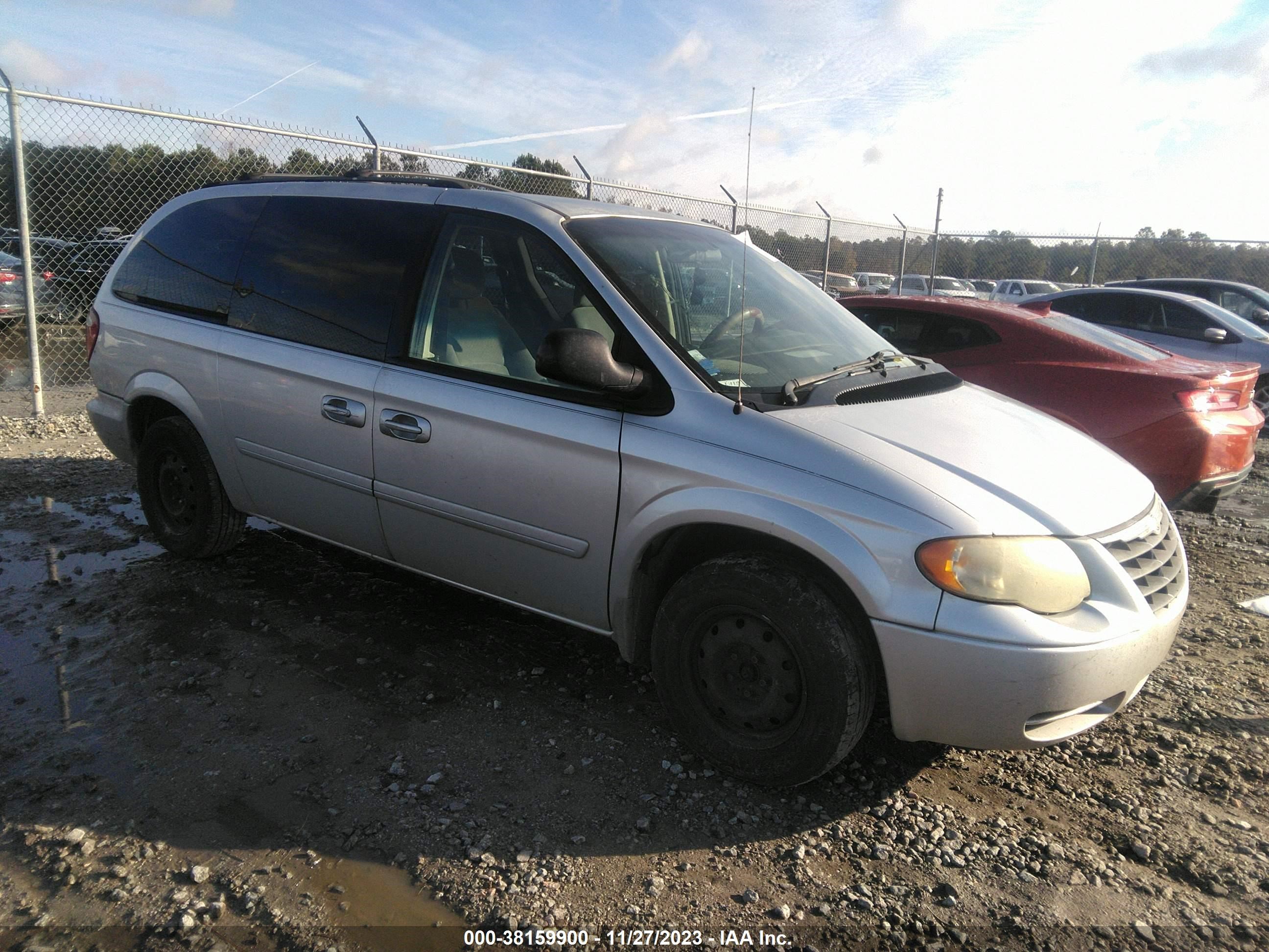 CHRYSLER TOWN & COUNTRY 2007 2a8gp44r17r307339