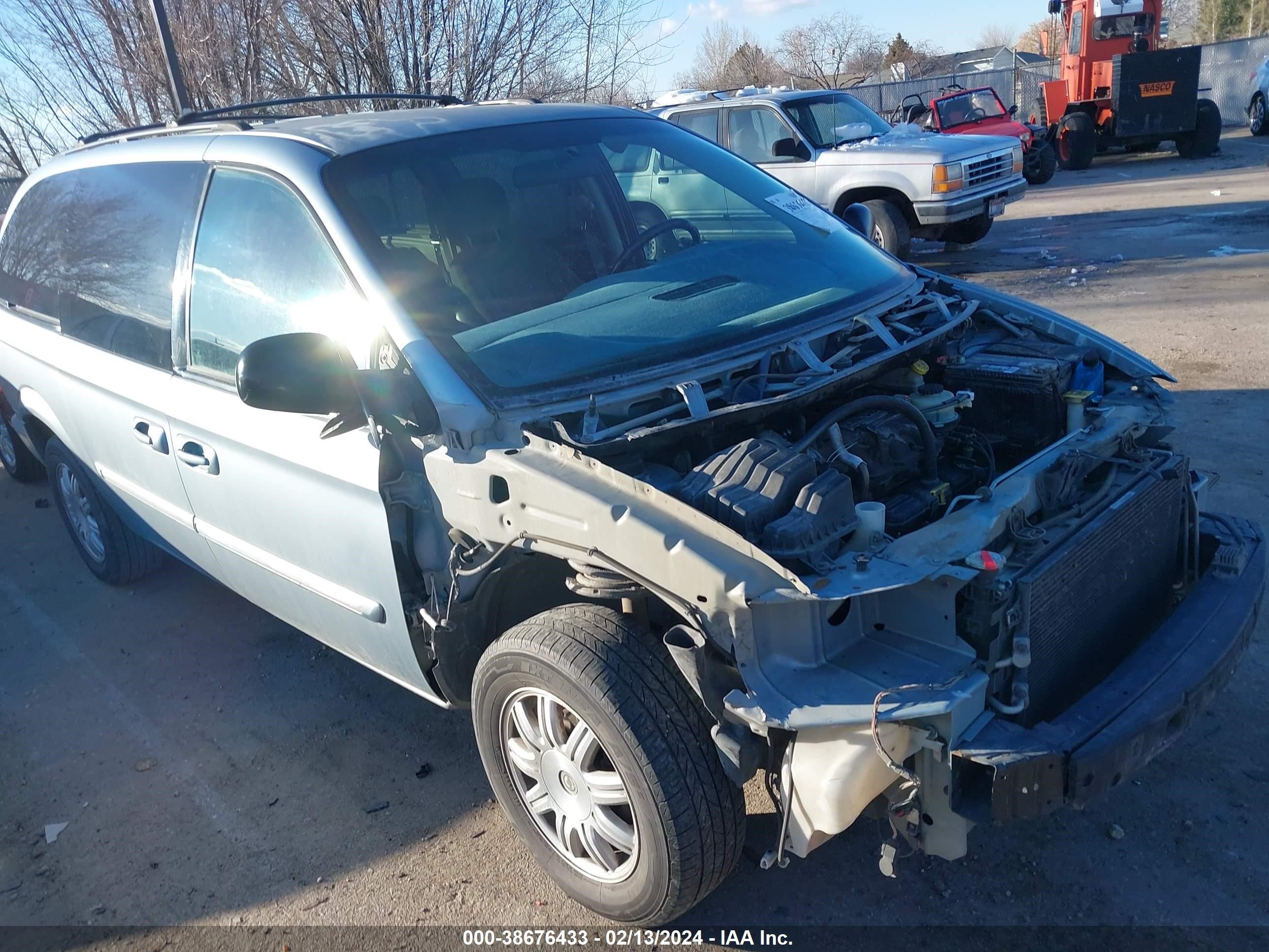 CHRYSLER TOWN & COUNTRY 2006 2a8gp54l16r893699