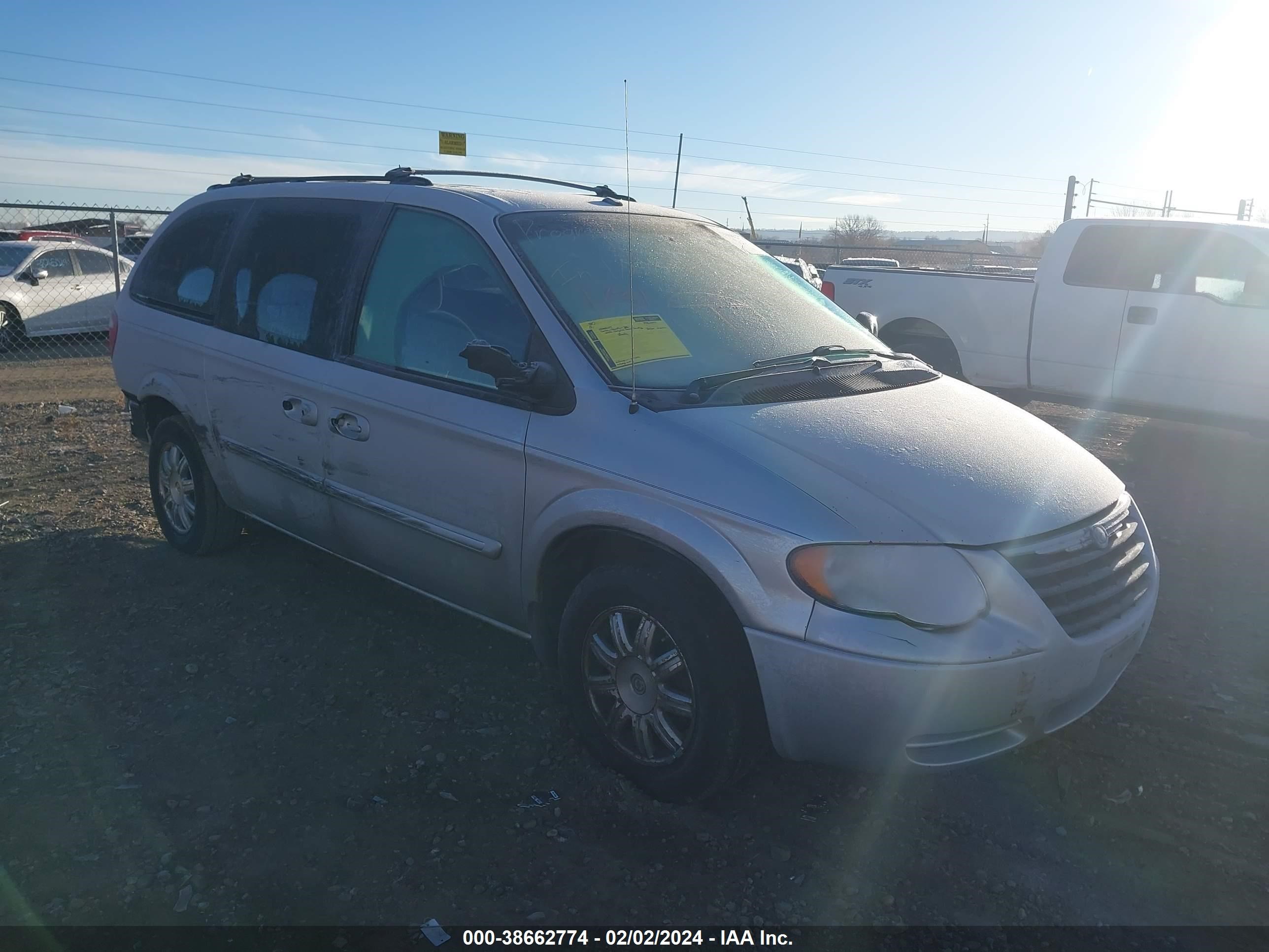 CHRYSLER TOWN & COUNTRY 2006 2a8gp54l66r608740