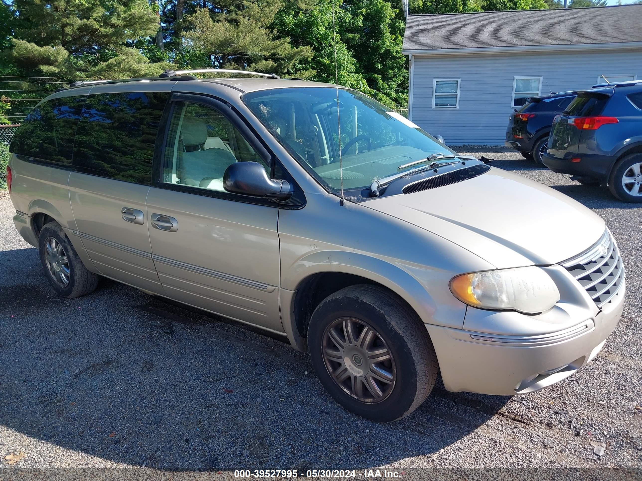 CHRYSLER TOWN & COUNTRY 2006 2a8gp64l16r882563