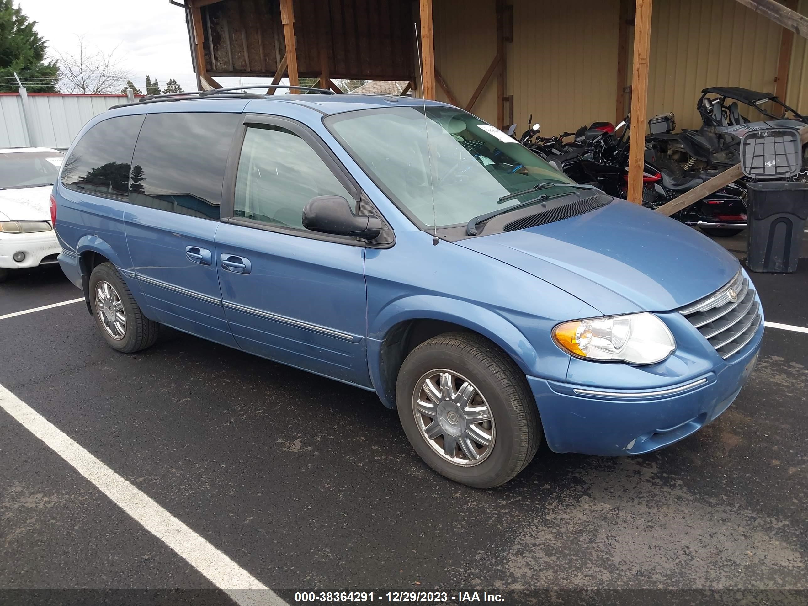 CHRYSLER TOWN & COUNTRY 2007 2a8gp64l27r307521