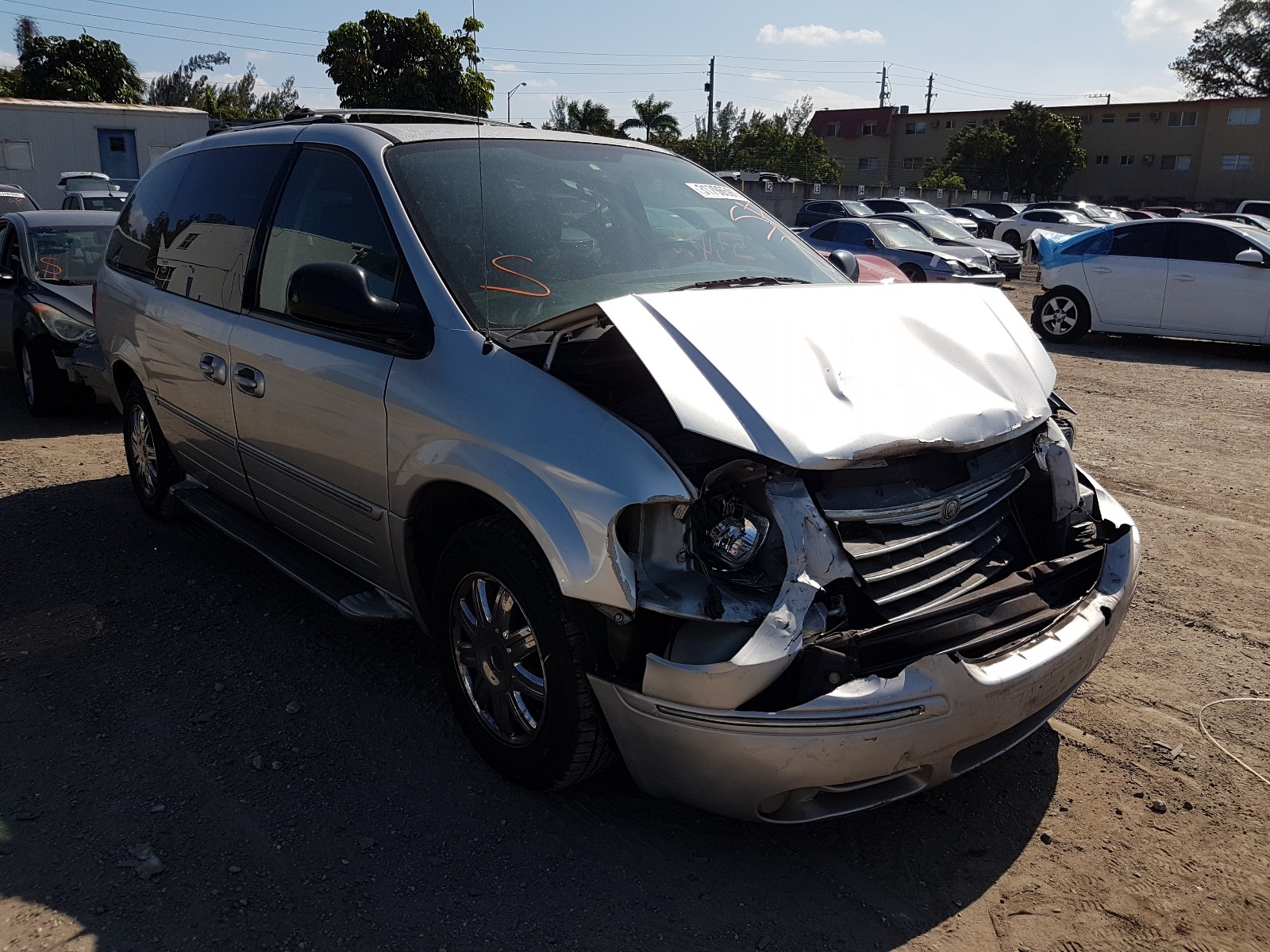 CHRYSLER TOWN &AMP COU 2006 2a8gp64l56r824973