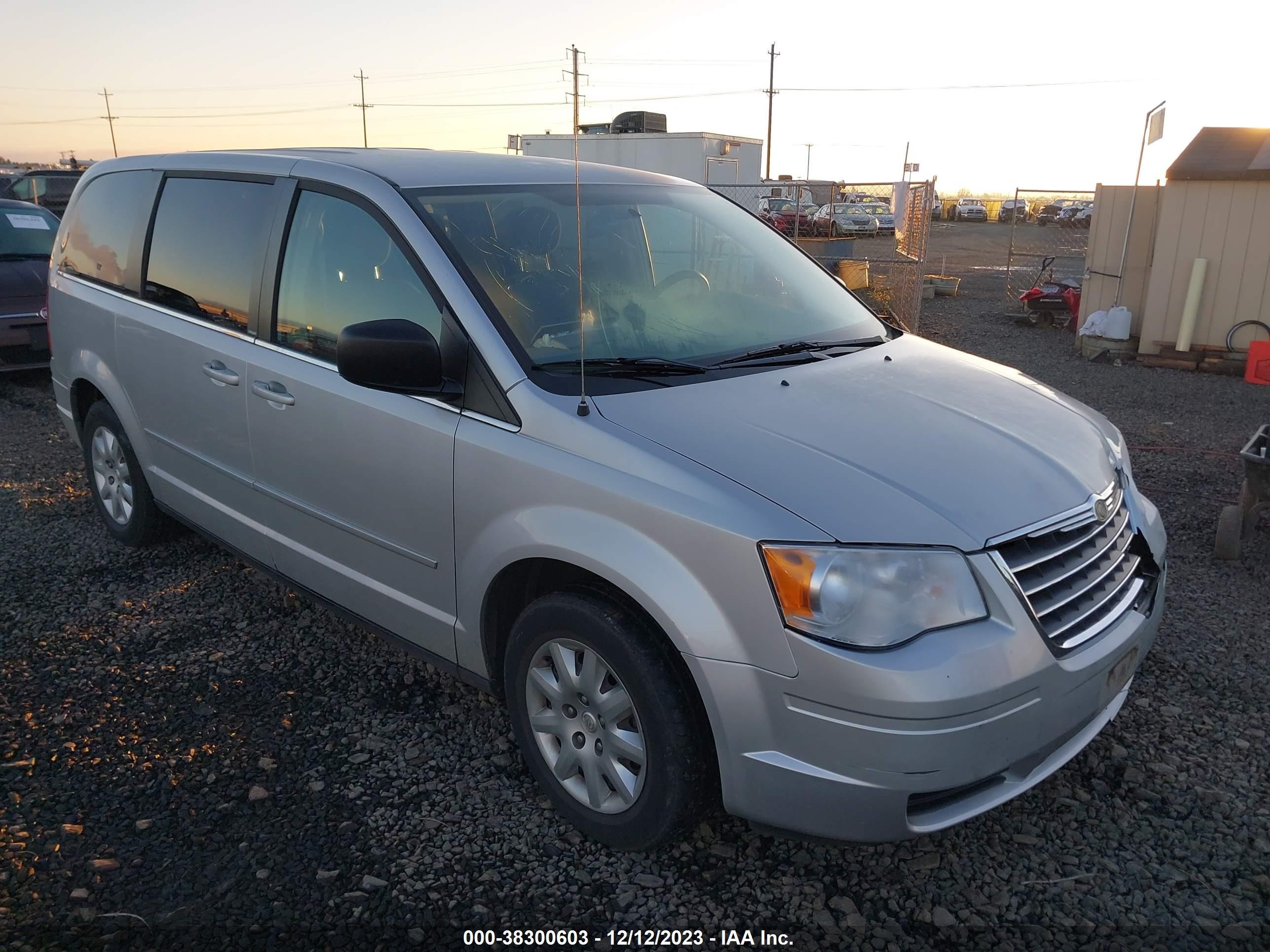 CHRYSLER TOWN & COUNTRY 2009 2a8hr44e99r653010