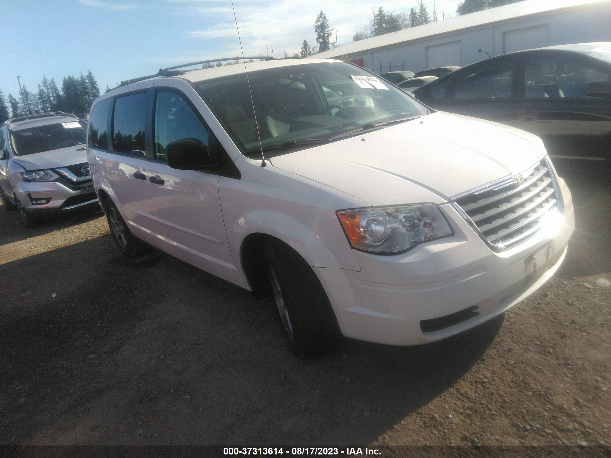 CHRYSLER TOWN & COUNTRY 2008 2a8hr44h58r827387