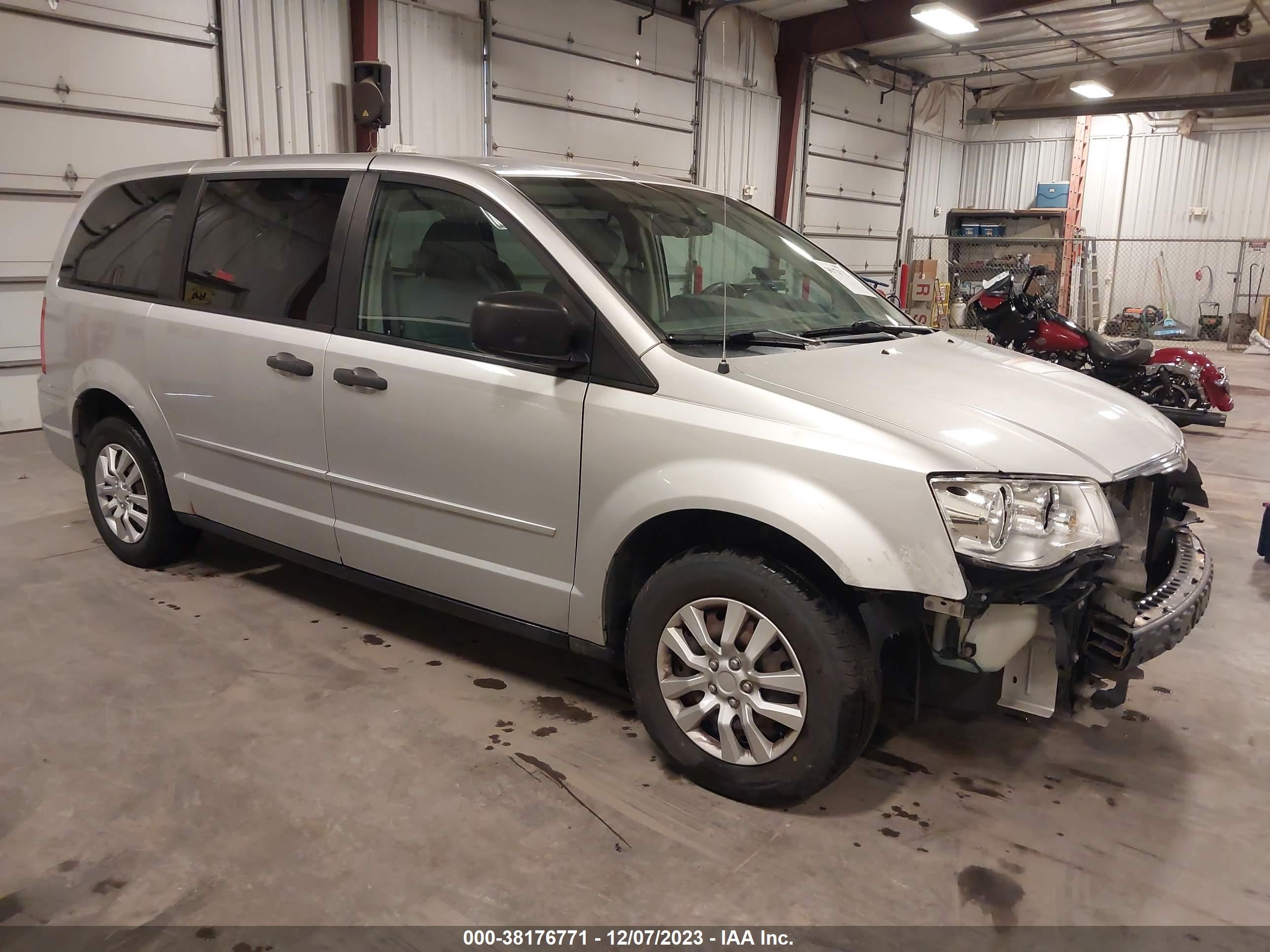 CHRYSLER TOWN & COUNTRY 2008 2a8hr44h98r815937