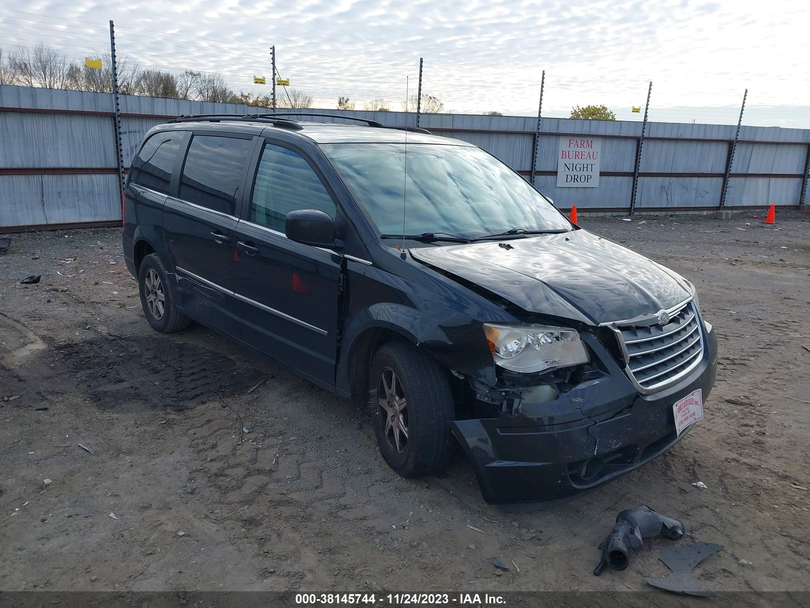 CHRYSLER TOWN & COUNTRY 2009 2a8hr54109r684066