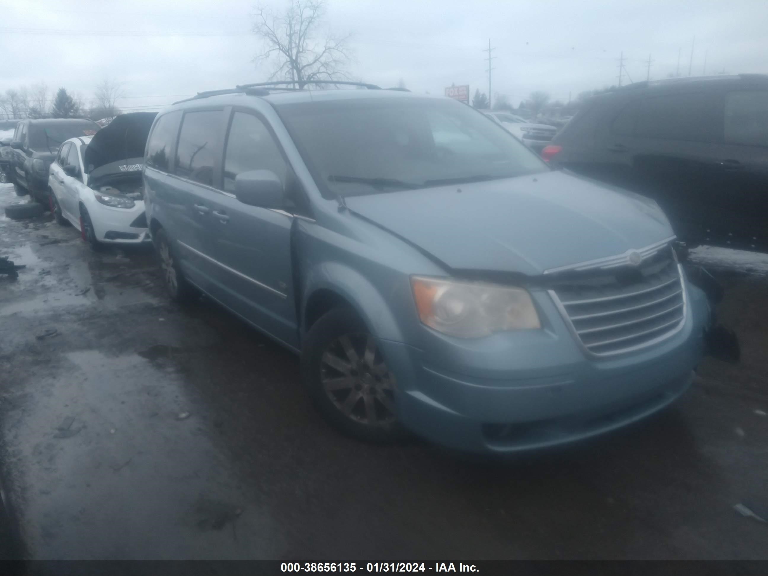 CHRYSLER TOWN & COUNTRY 2009 2a8hr54119r626595