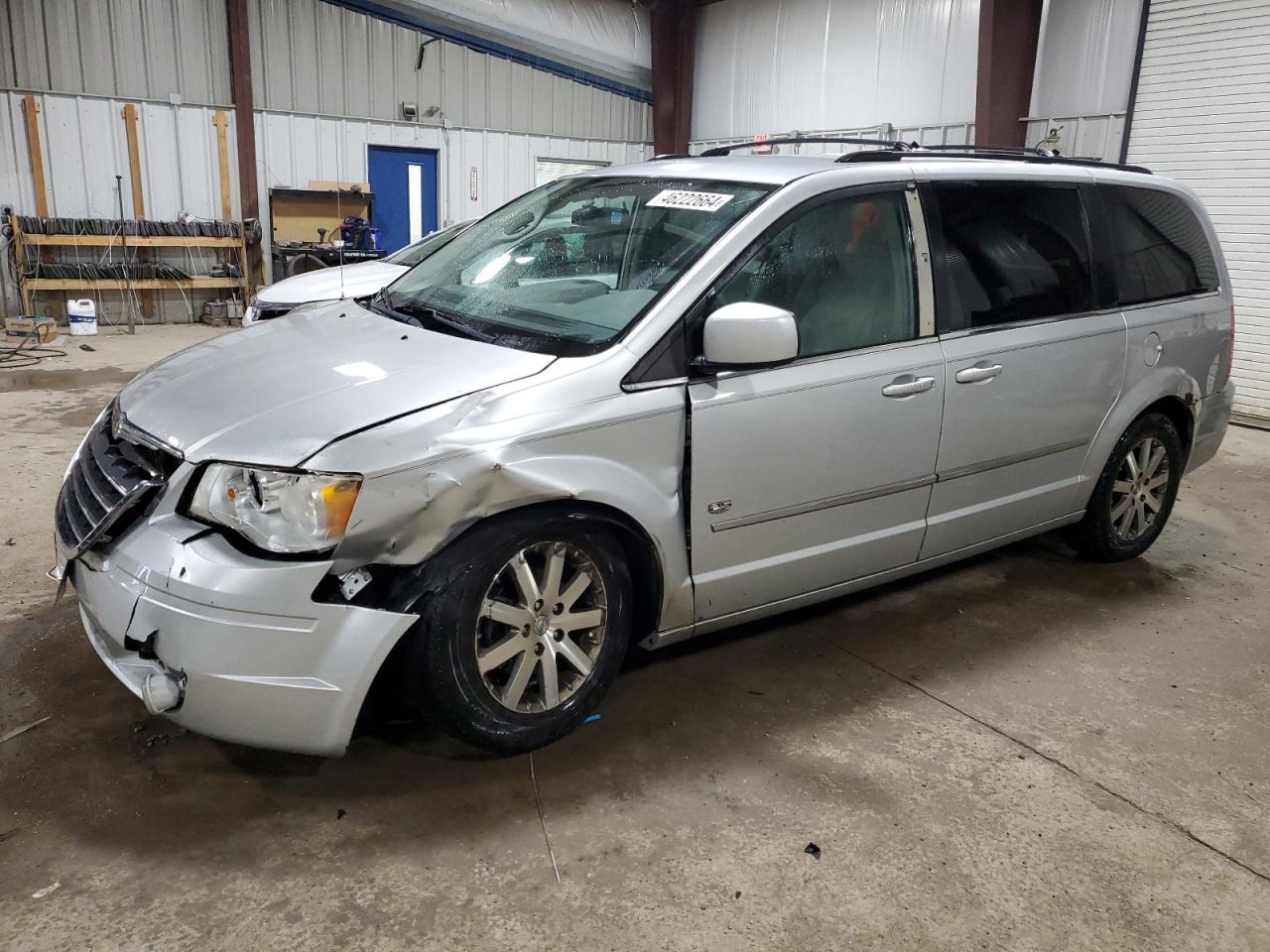 CHRYSLER TOWN & COUNTRY 2009 2a8hr54119r641968