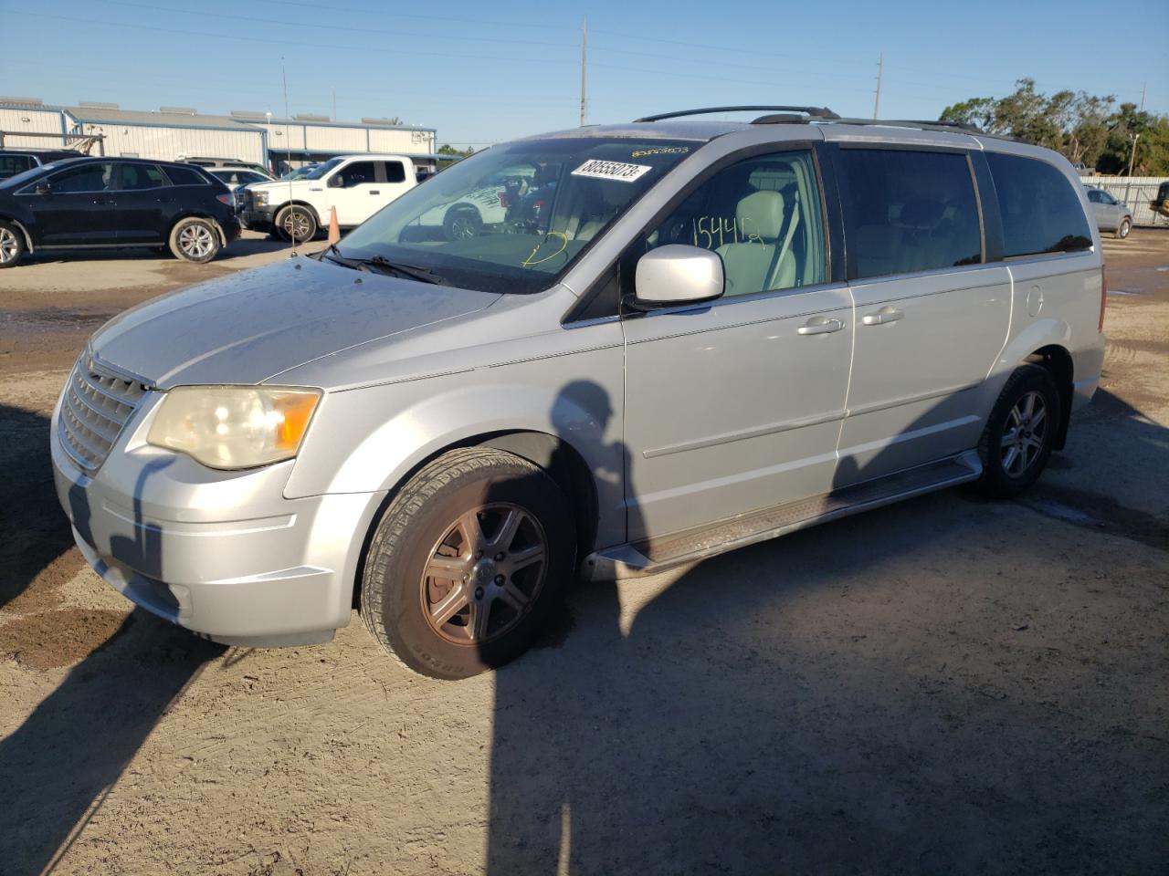 CHRYSLER TOWN & COUNTRY 2008 2a8hr54p18r103919