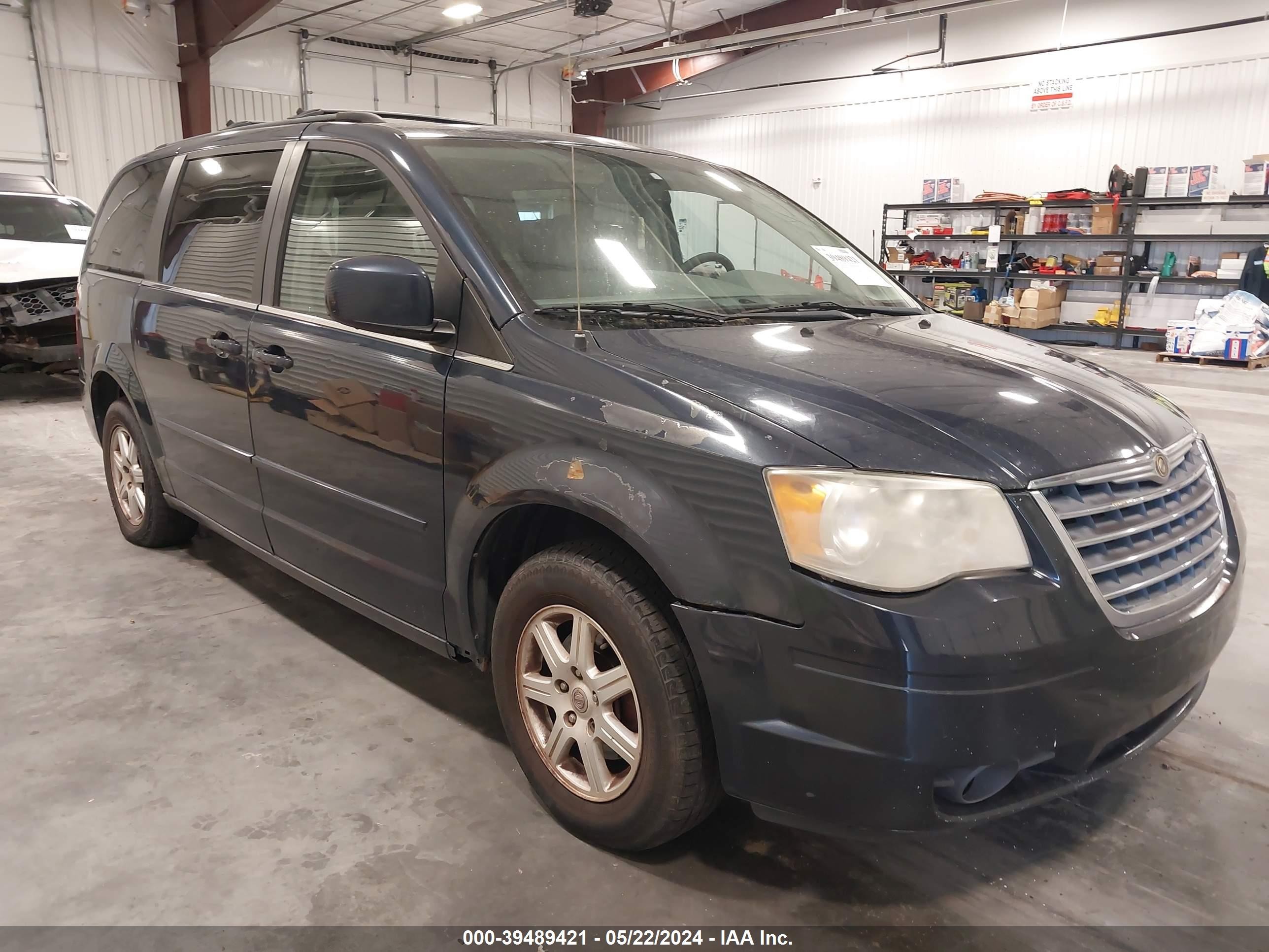 CHRYSLER TOWN & COUNTRY 2008 2a8hr54p18r651421