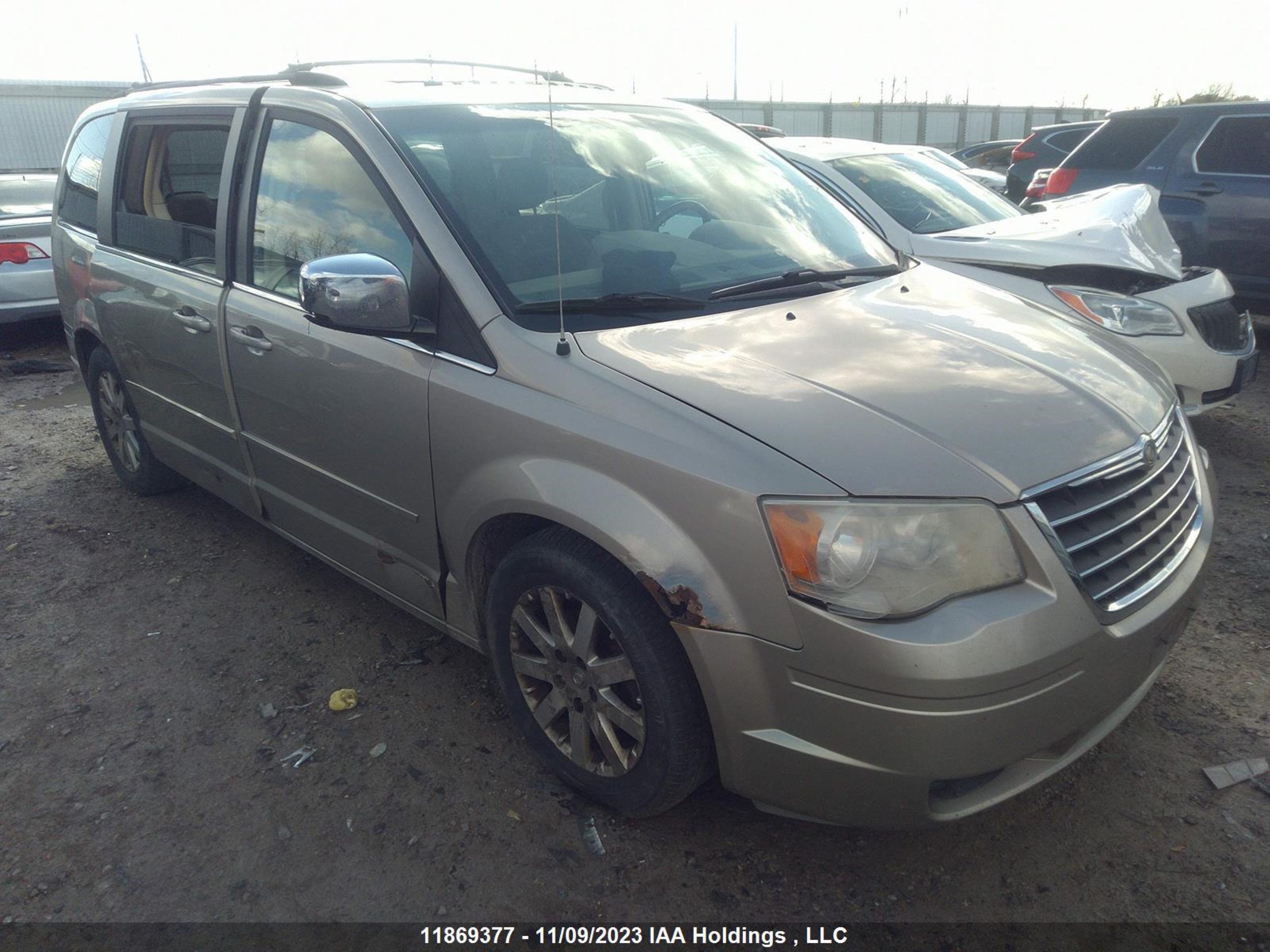 CHRYSLER TOWN & COUNTRY 2008 2a8hr54p18r718681